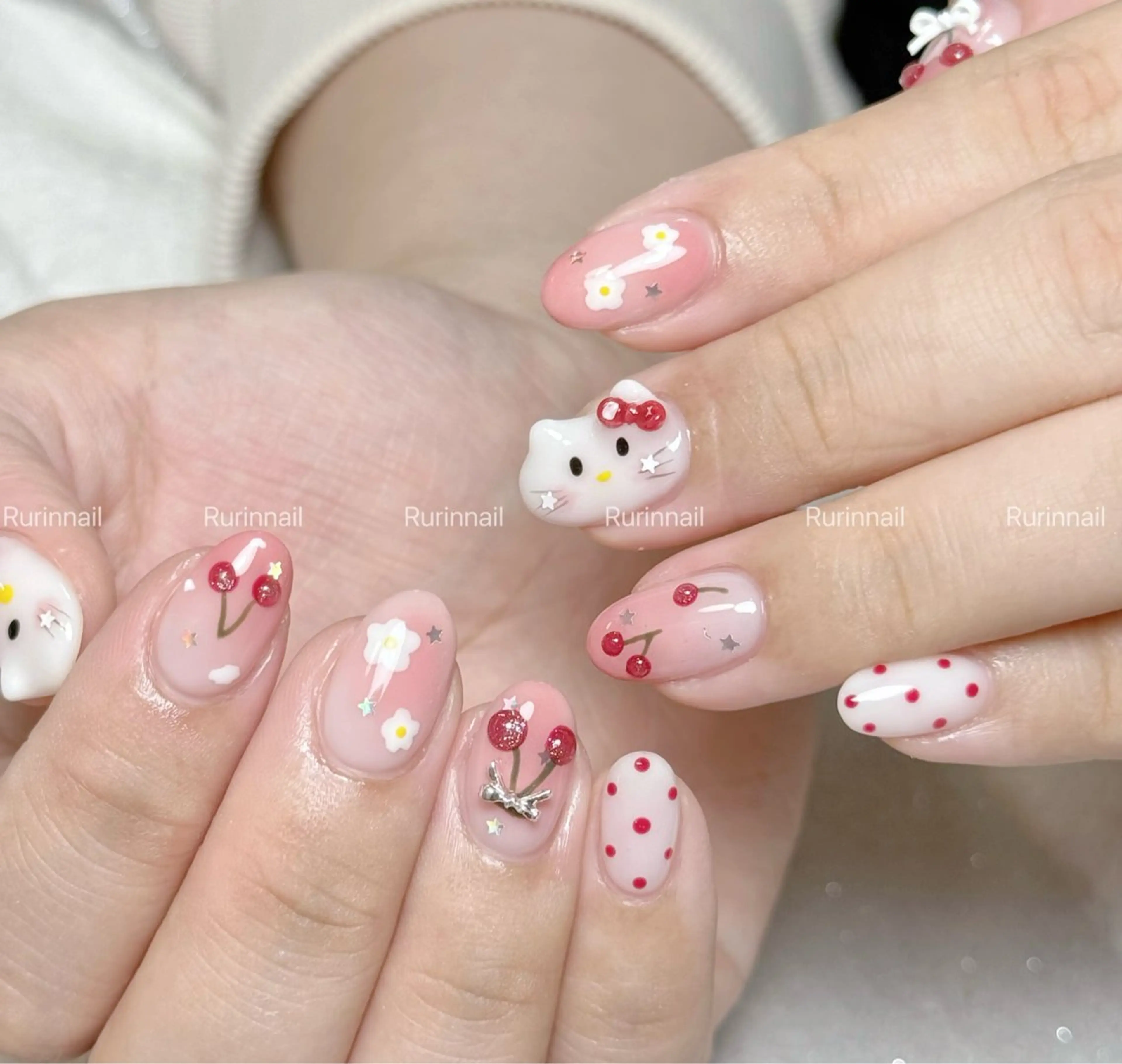 ネイル ハンドネイル ルリン サロン💅のネイルデザイン