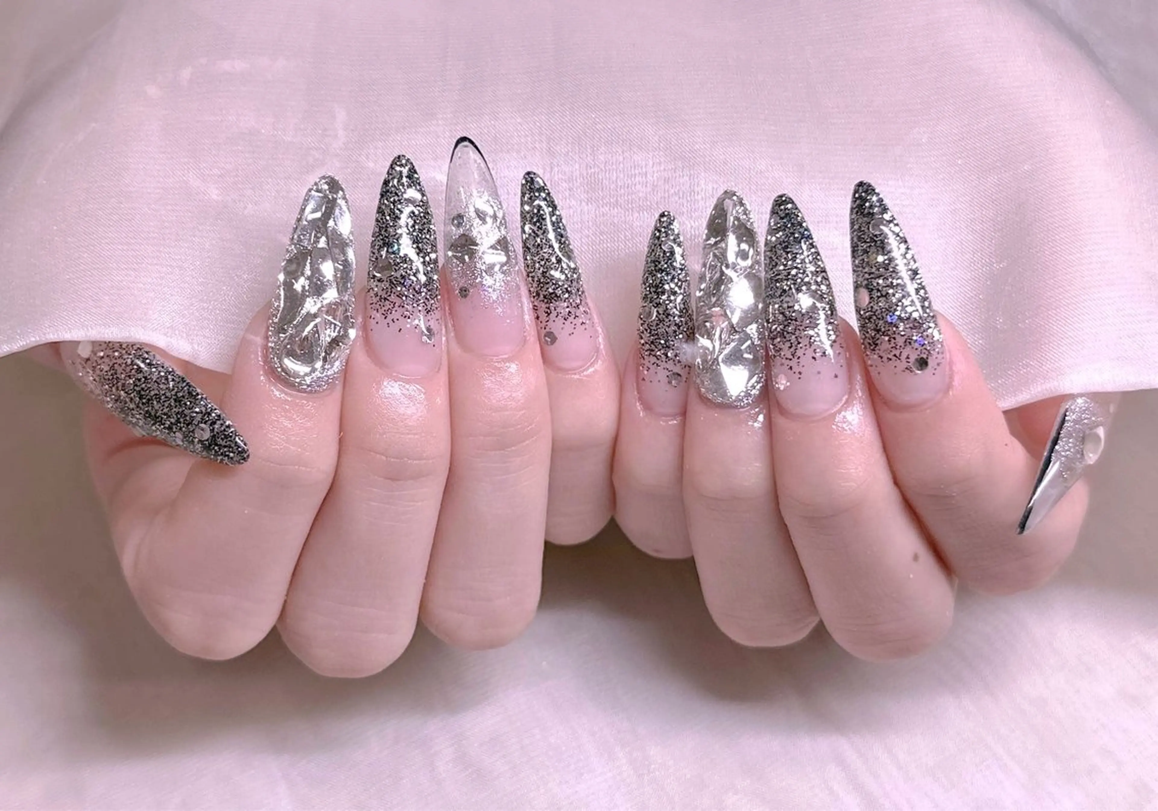 ネイル ハンドネイル リン リンのネイルデザイン