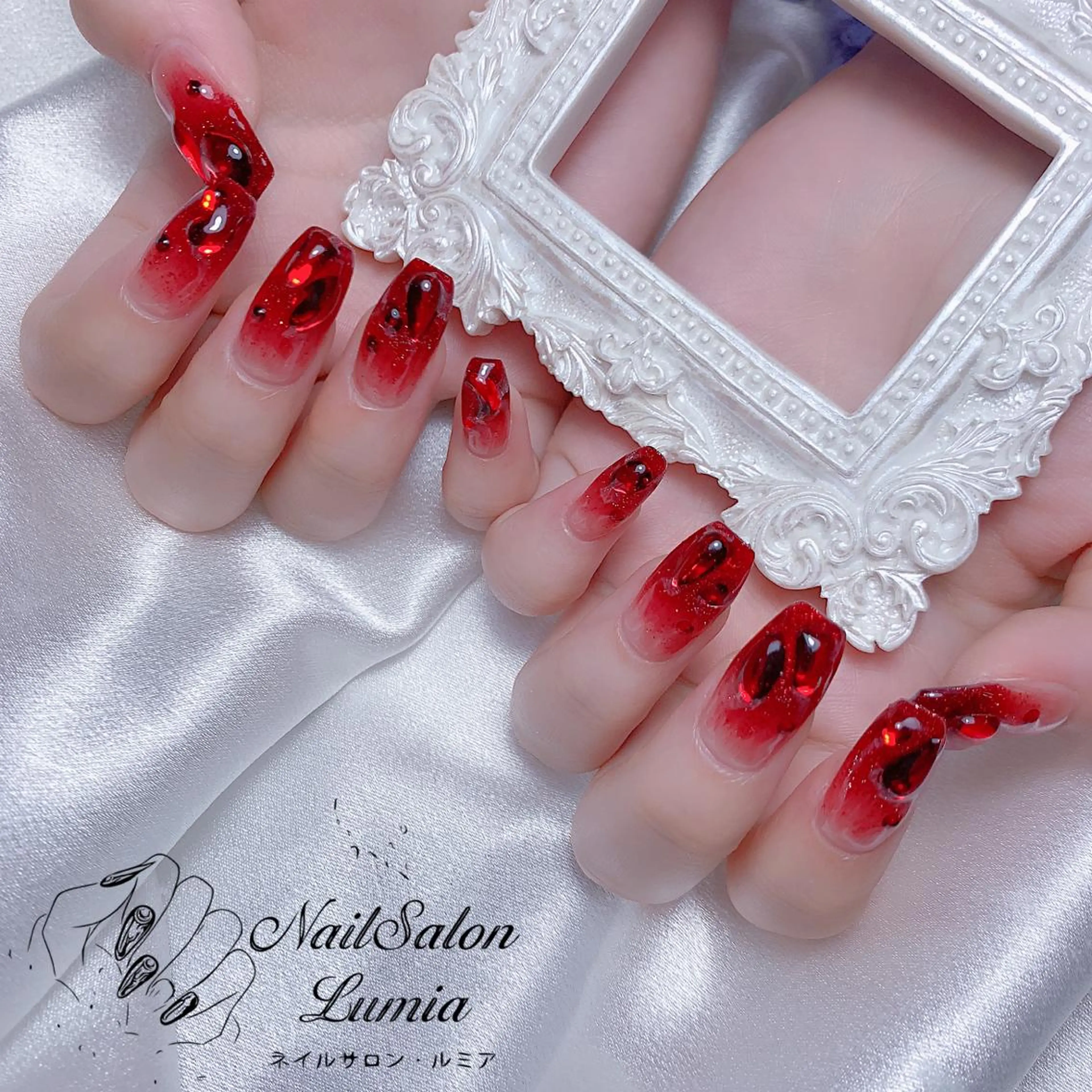 ネイル ハンドネイル ネイルサロン ルミア Lumia 店長のネイルデザイン
