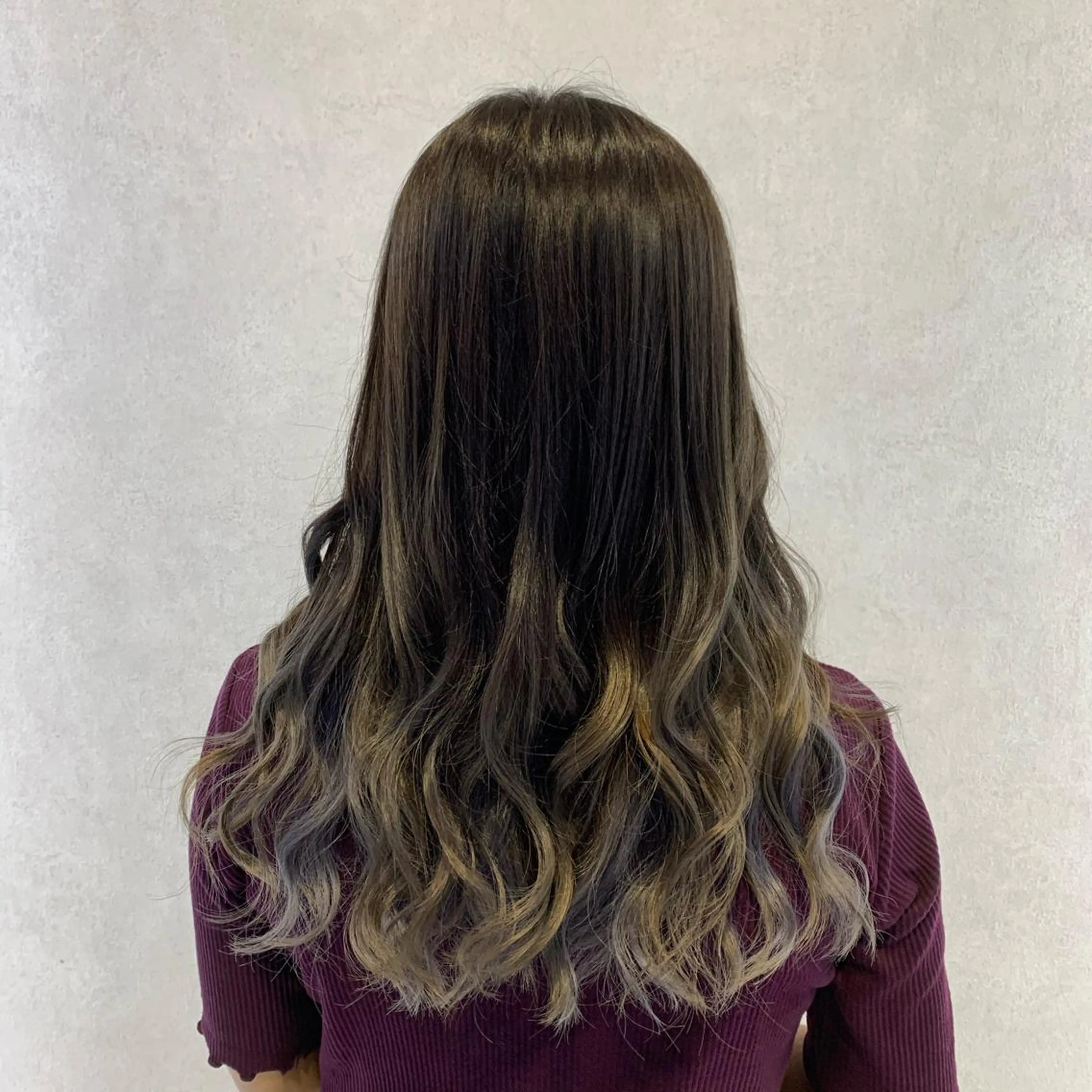 【ケアブリーチ使用】グラデーション＋トリートメントの写真