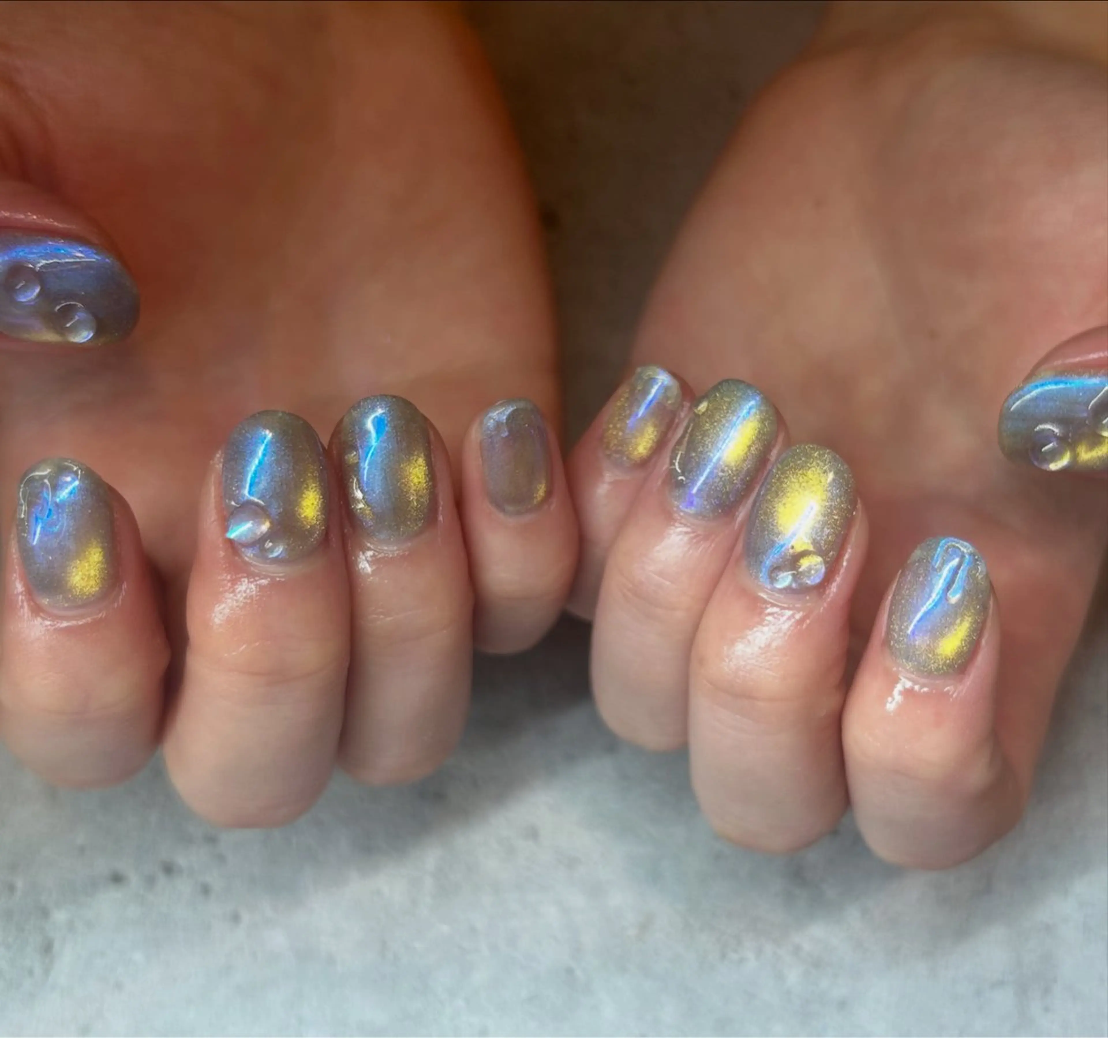 ネイル HENECY💞 SHIERIのネイルデザイン