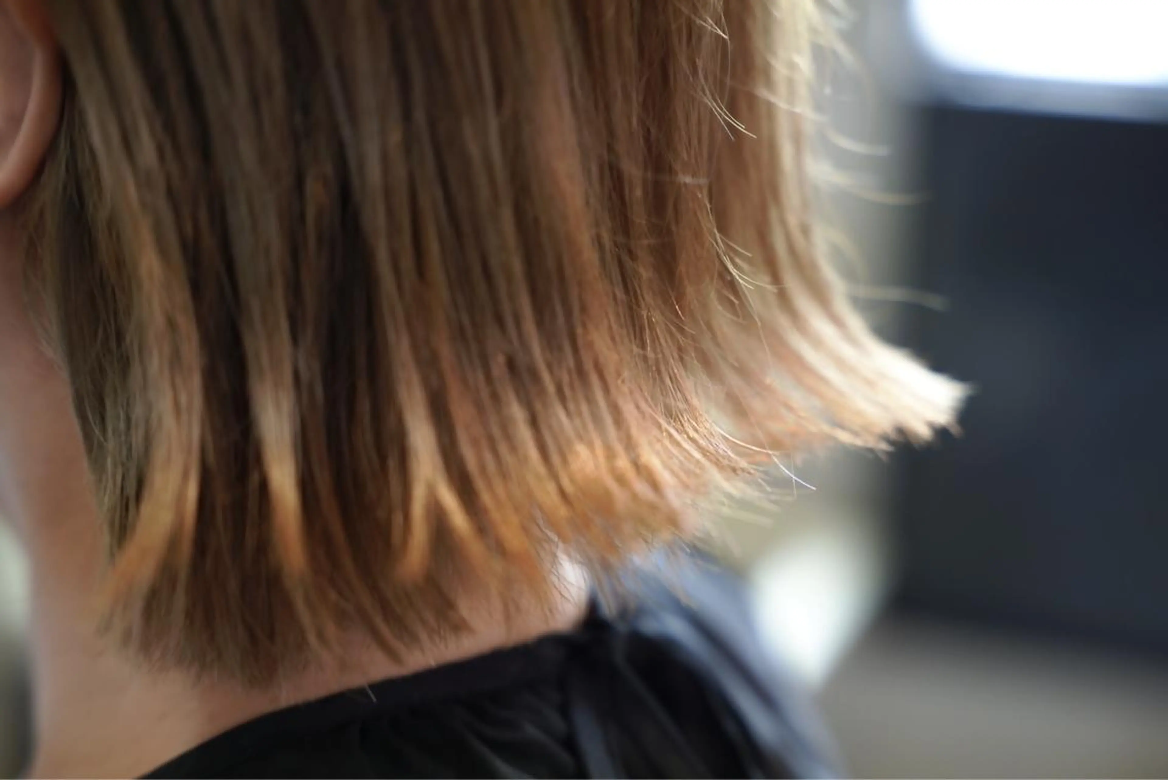 ミディアム カラー ルームスリー room3のヘアスタイル