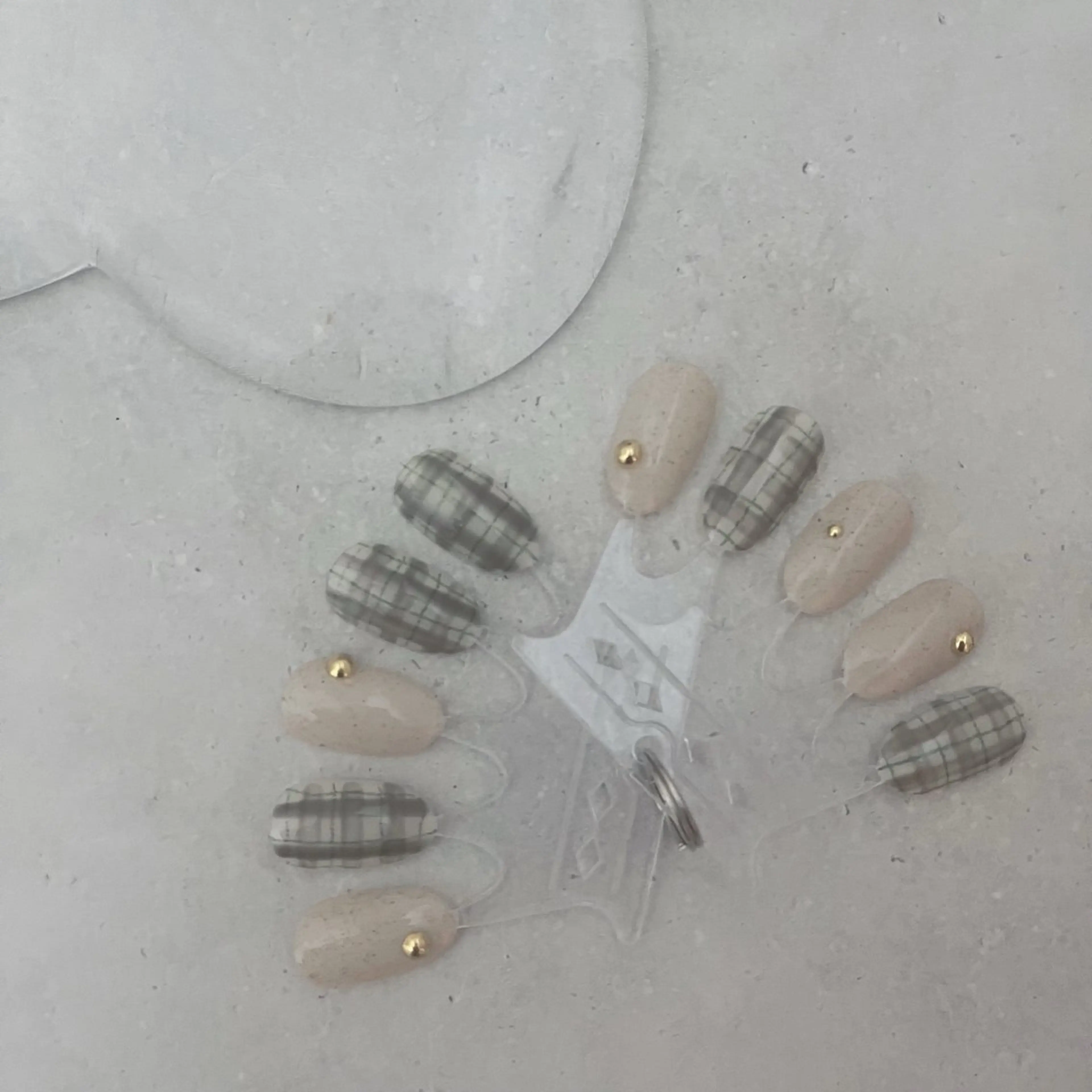 ネイル ニュアンスネイル K Aのネイルデザイン