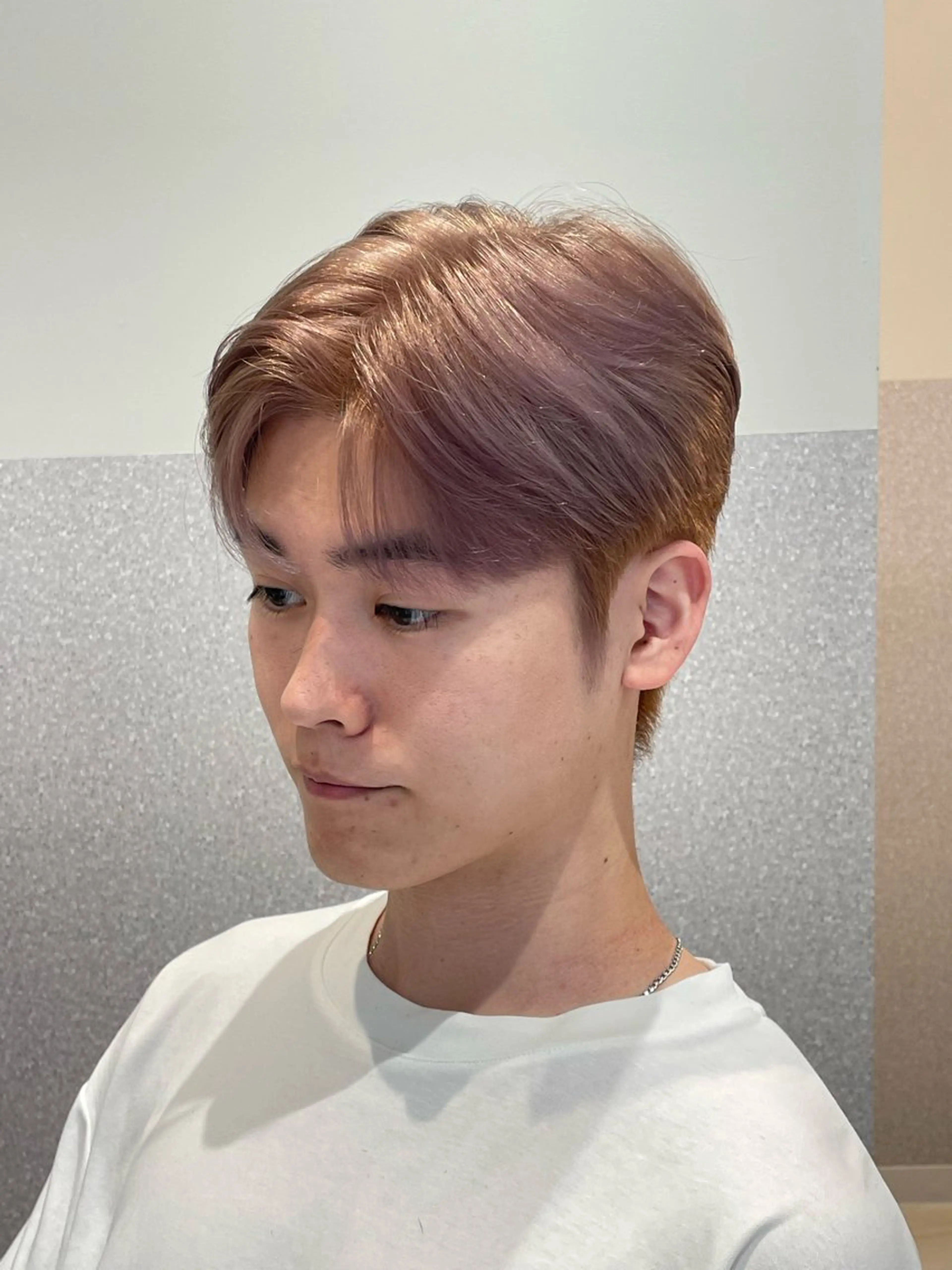 メンズ メンズハイトーン メンズ韓国風 ヘアカラー ❤︎︎韓国ヘア❤︎︎ 𝑺𝒉𝒊𝒉𝒐のヘアスタイル