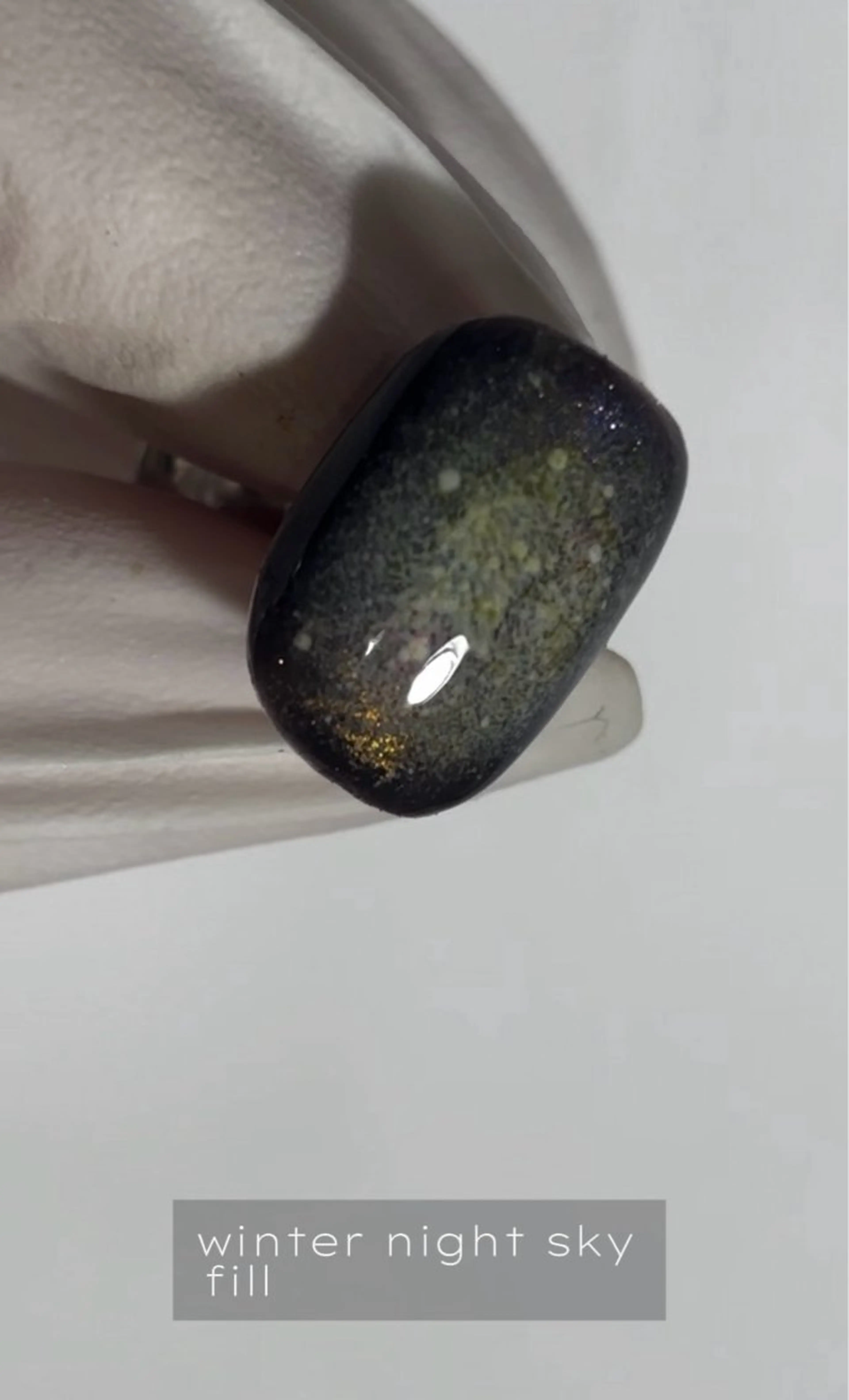 ネイル ハンドネイル Elio 国泰寺のネイルデザイン