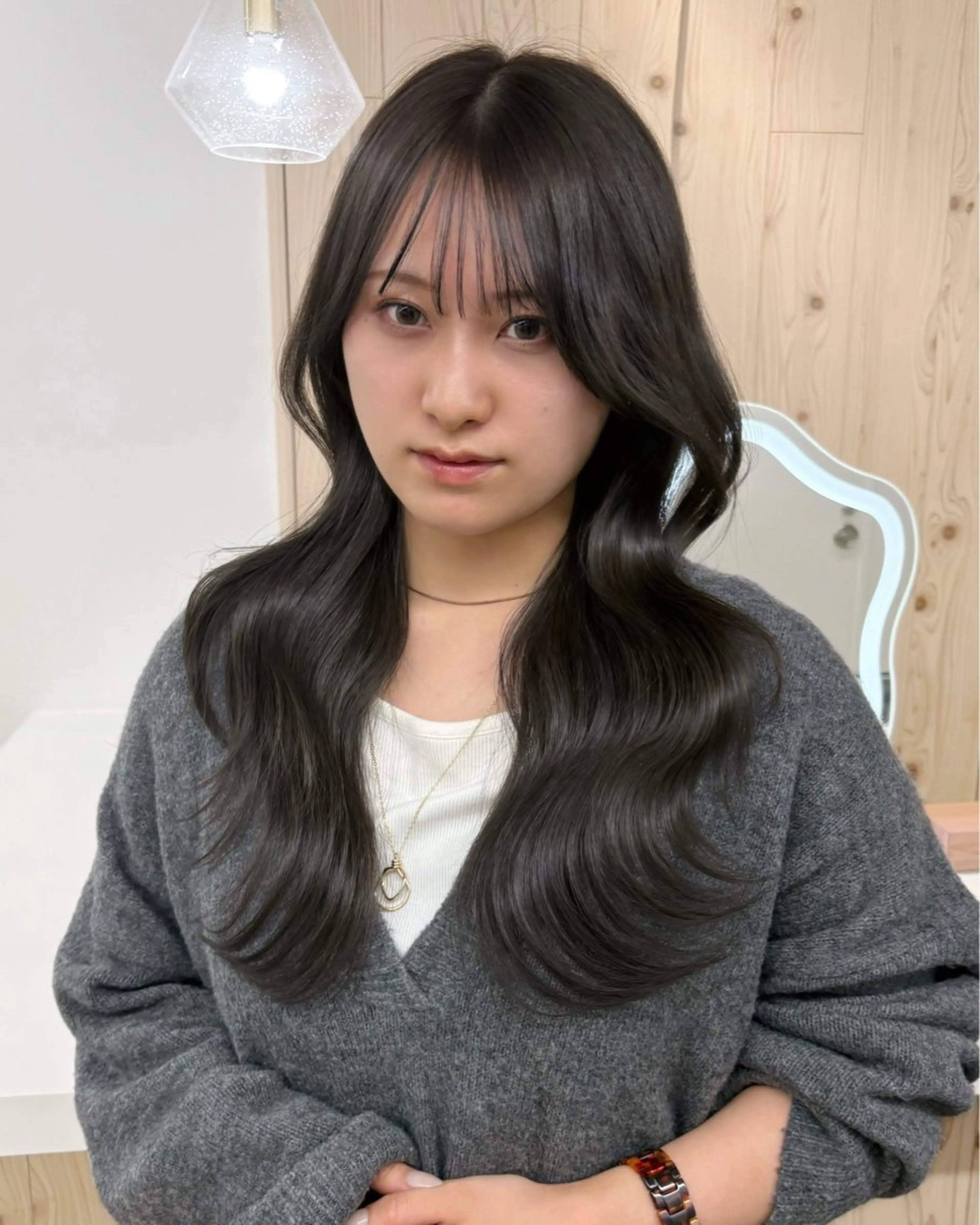 ロング カラー カット ヘアカラー トリートメント ヘアセット 新宿/韓国ヘア/ 髪質改善ストレートのヘアスタイル