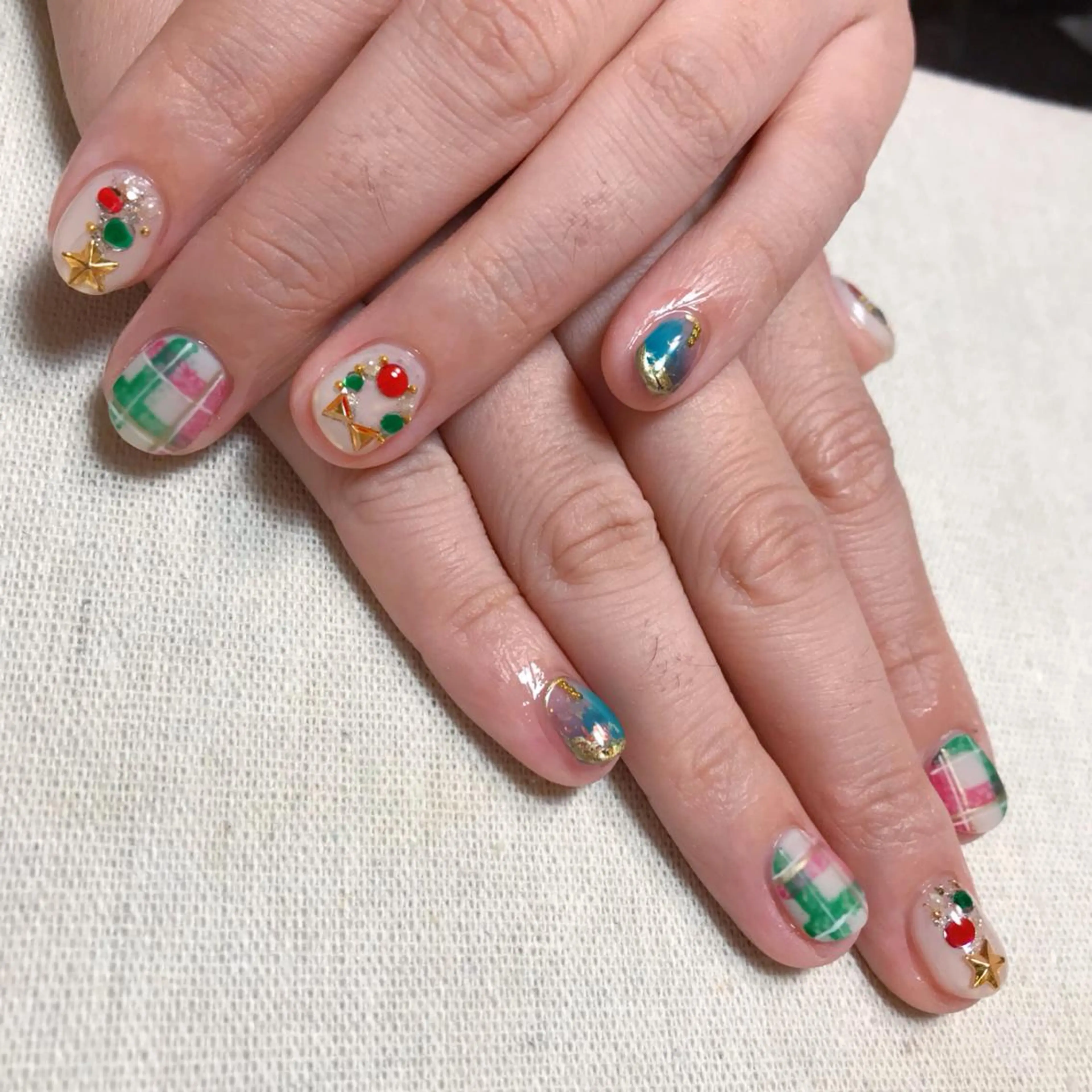 ネイル ハンドネイル 💅chainail _aiのネイルデザイン
