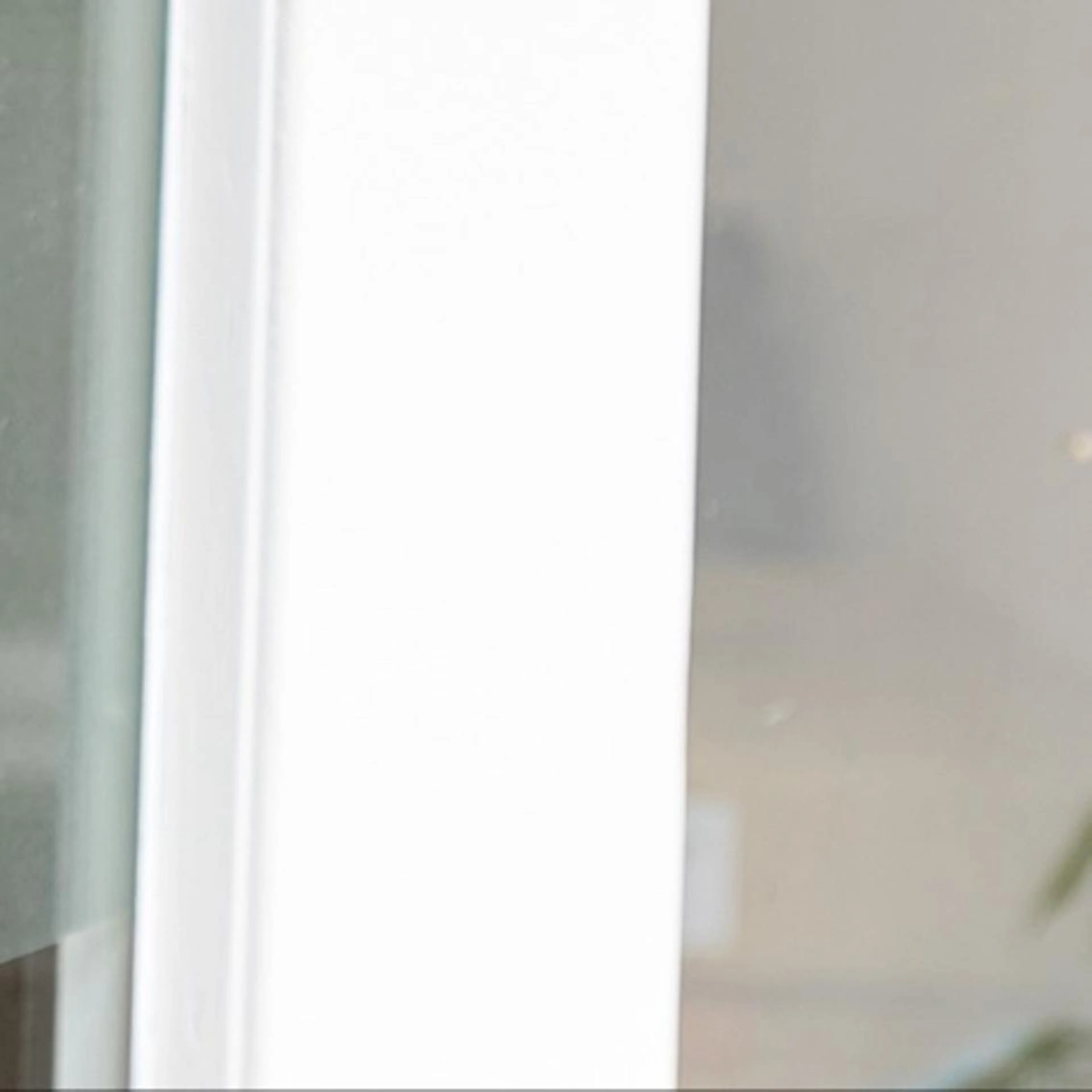 ショート 艶髪カラー&ウルフ フルカワ ヒロズミのヘアスタイル