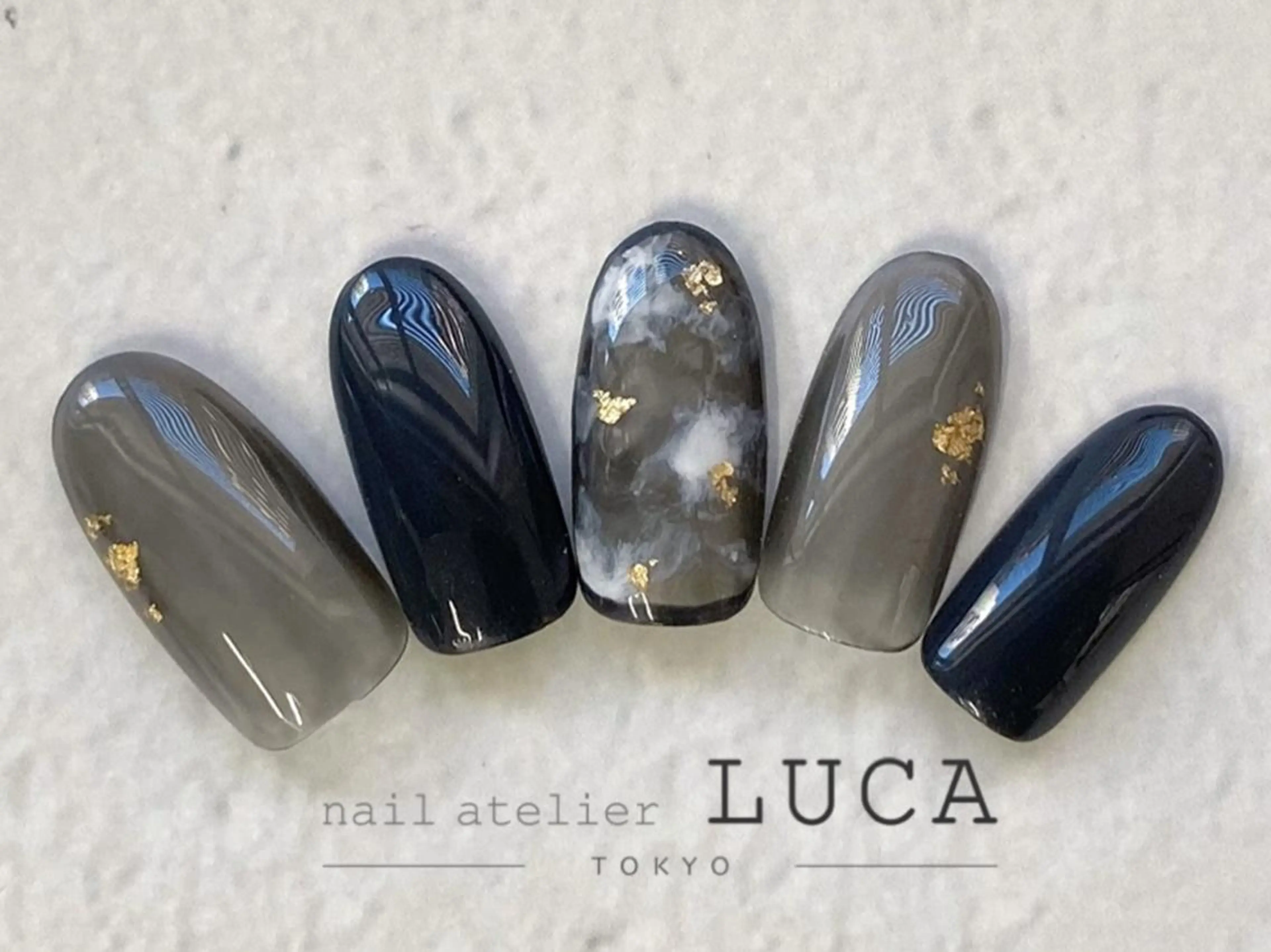 ネイル アートネイル オーロラネイル クリアネイル 長さ出し フットネイル ハンドネイル ネイルアトリエルカ スタッフのネイルデザイン