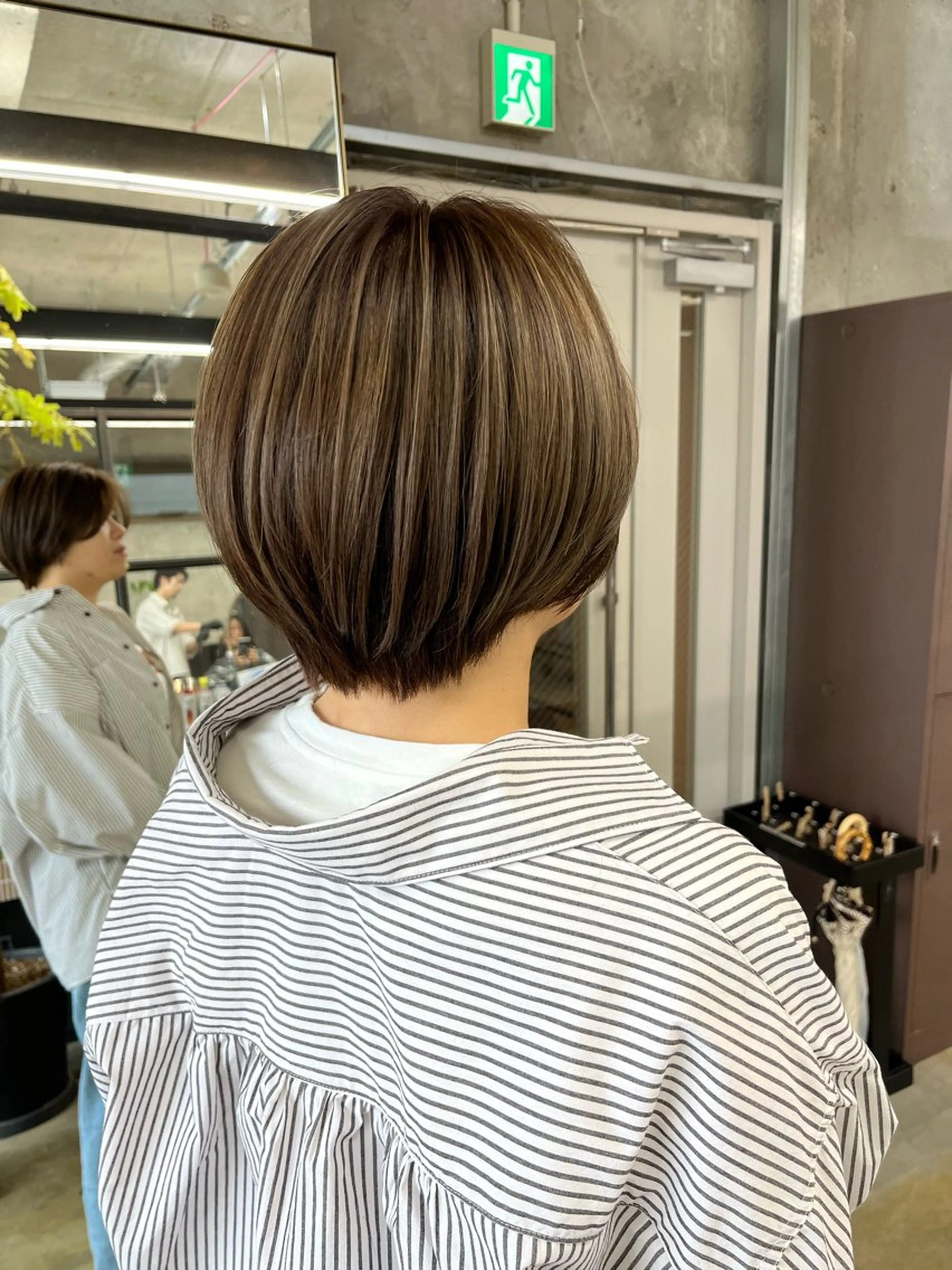 ショート カラー ハイライトカラー ハイライト カット ヘアカラー 小木曽智美 /ボブ/ショートのヘアスタイル