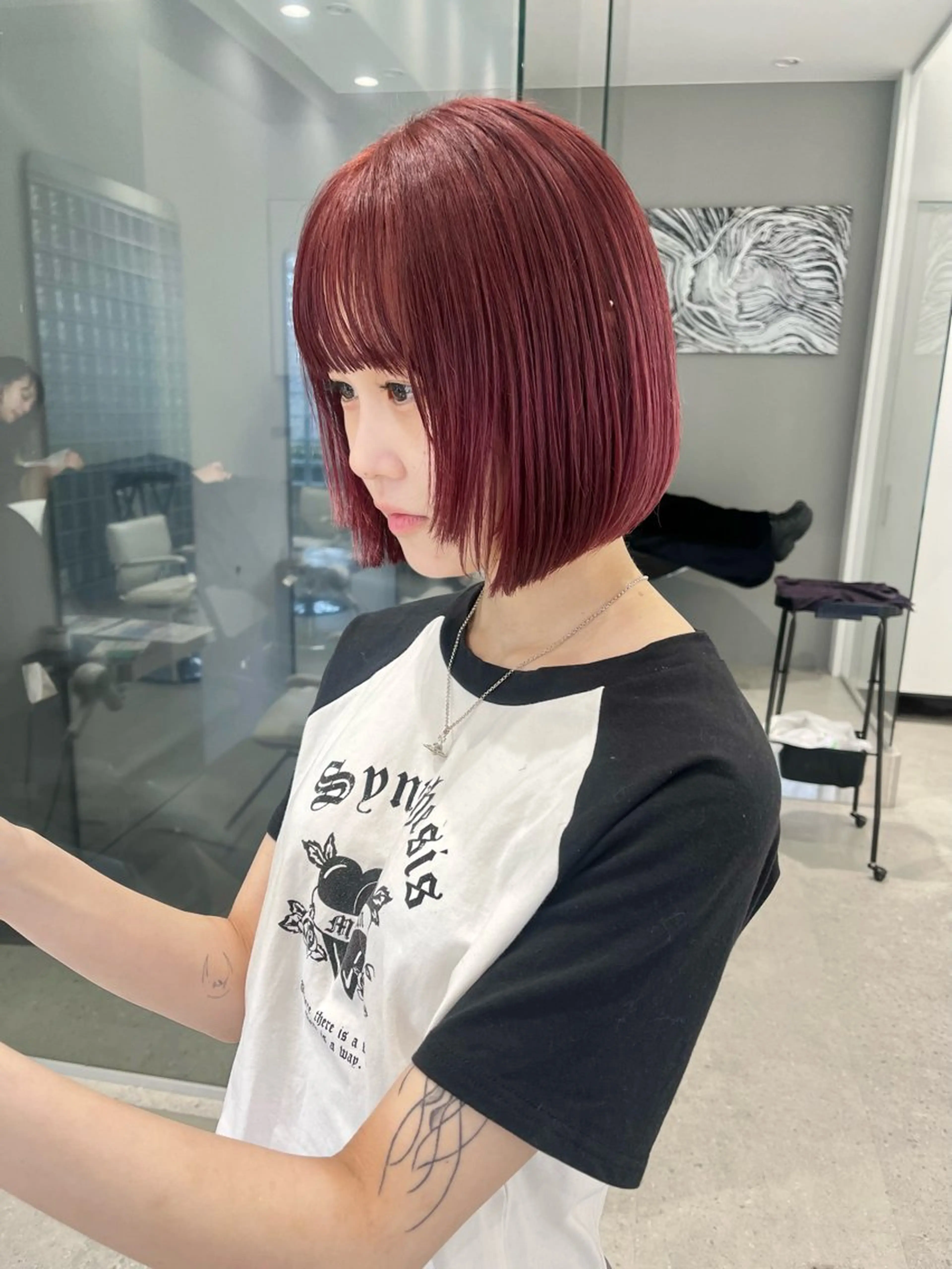 カラー レッドカラー ボブ カット ヘアカラー AIKA🤍 カットモデル募集🫧のヘアスタイル