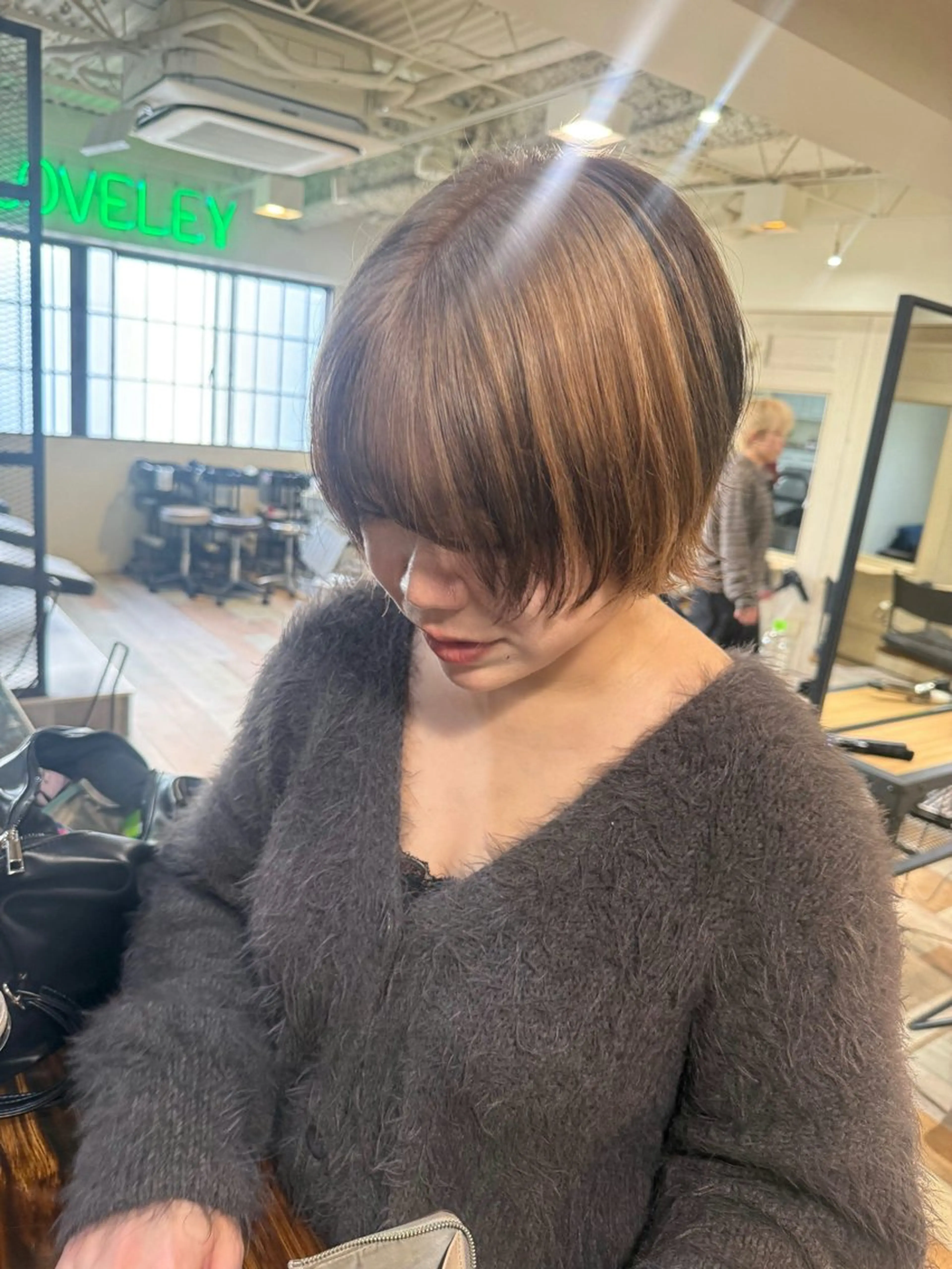 ショート カラー ブリーチ デザインカラー ハイトーンカラー ショートヘア ヘアカラー トリートメント 🌈デザインヘア職人 Kaede🌈のヘアスタイル