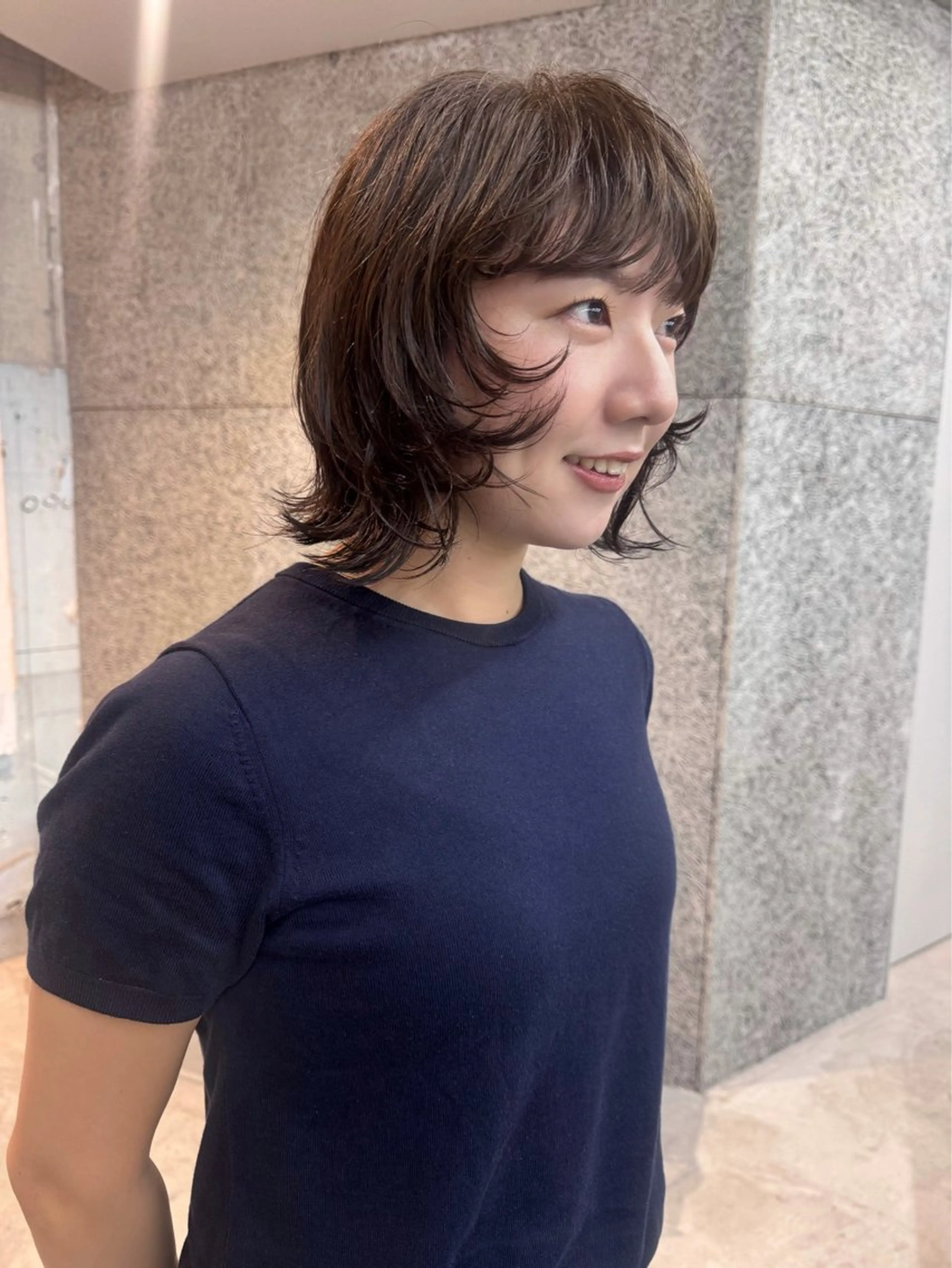 ミディアム ボブレイヤー ミディアムパーマ ボブ レイヤーカット casey mayuのヘアスタイル