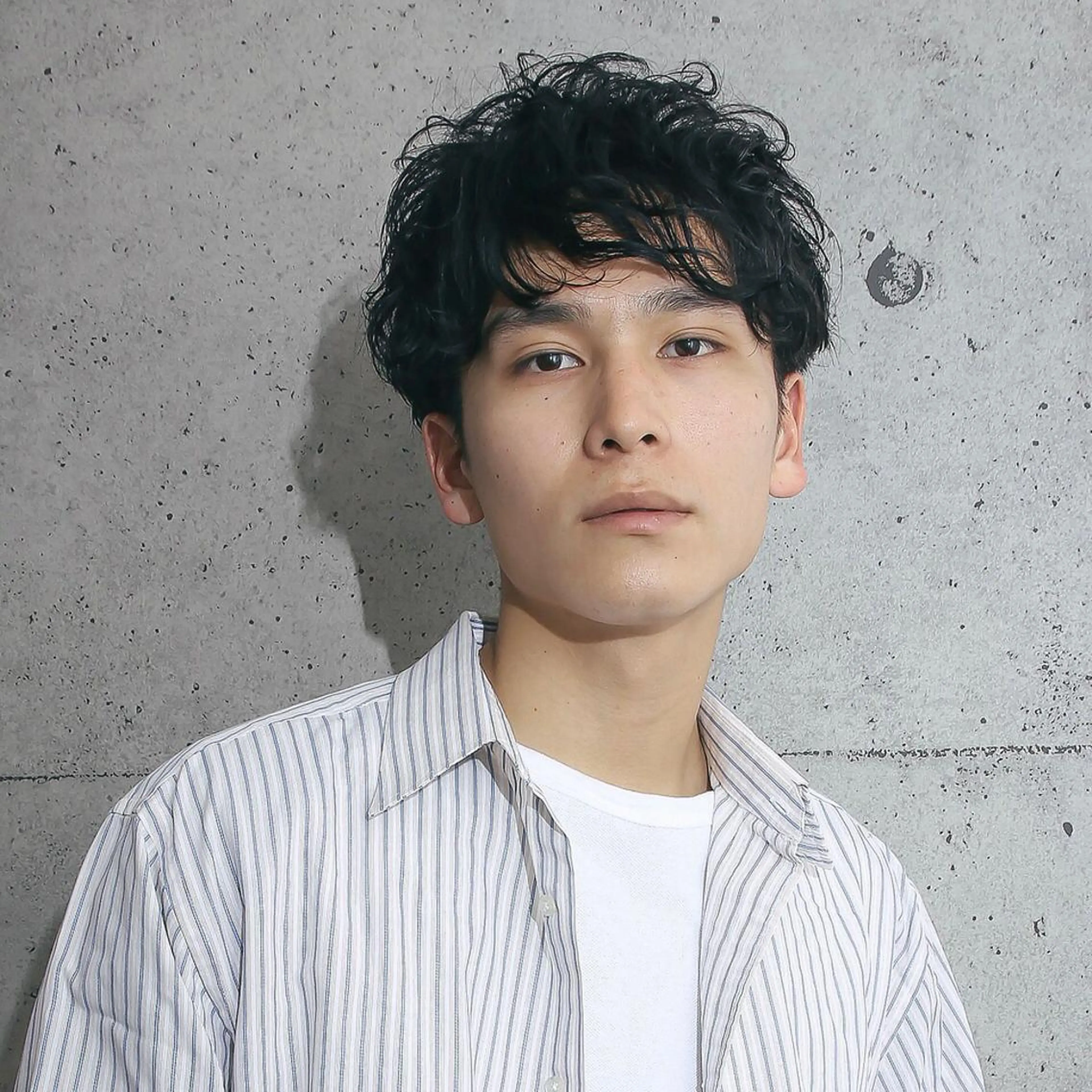 パーマ メンズ オールバック センターパート フェードカット カルマパーマ マッシュ ツイスパ/波巻き対応 メンズ特化　石川愛理のヘアスタイル