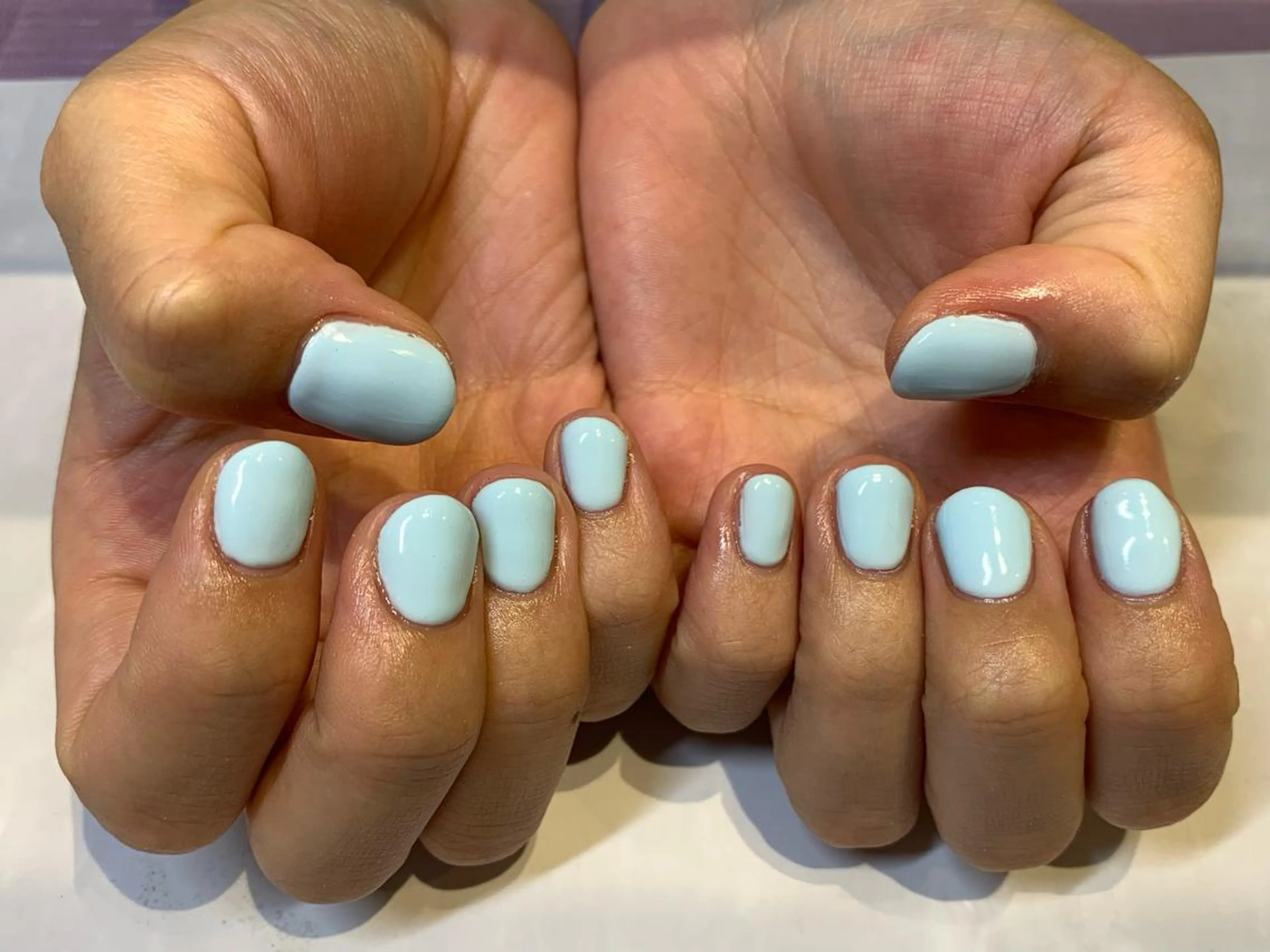 ネイル ワンカラーネイル マキノ ユイのネイルデザイン