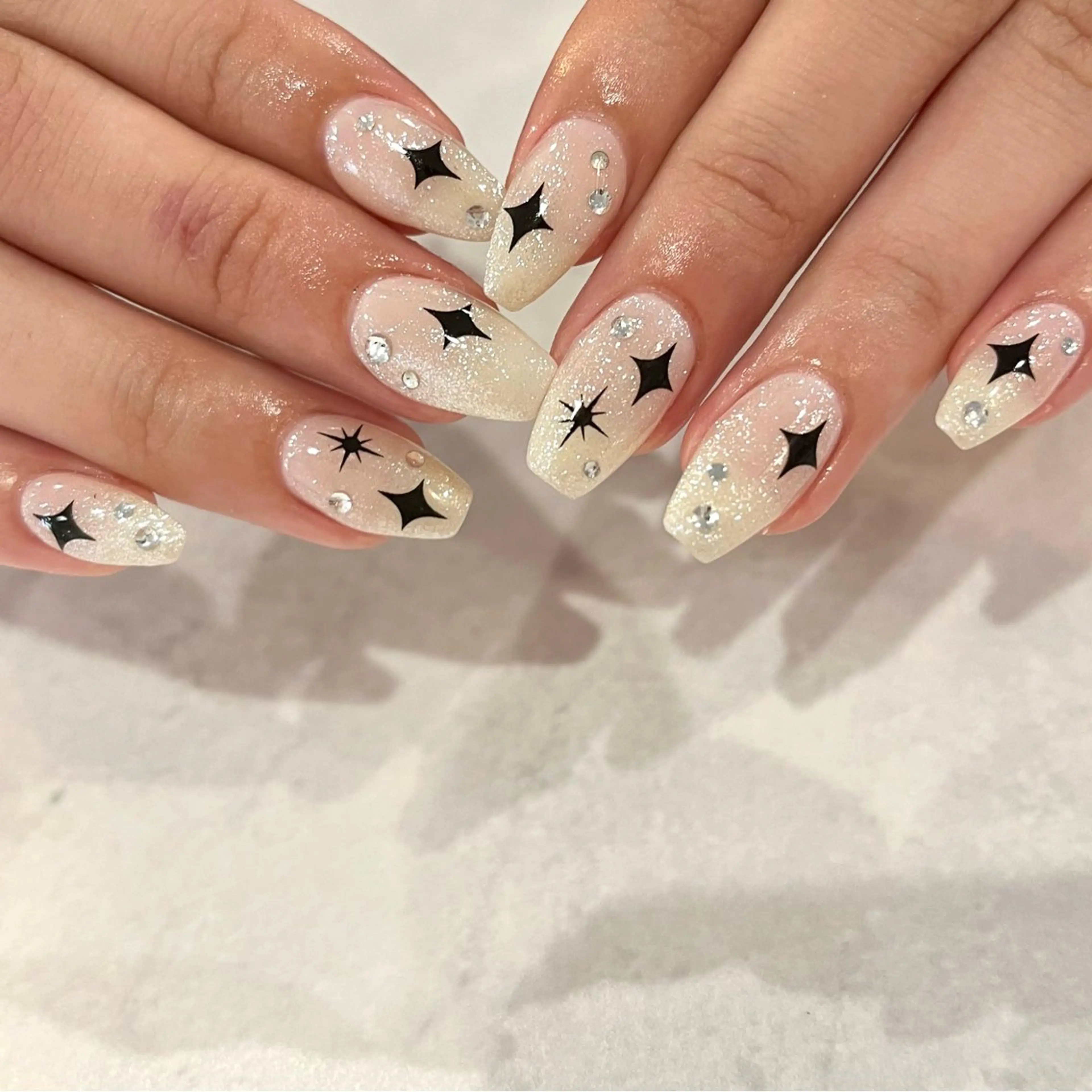 ネイル ハンドネイル Cleo伏見店🌿 Momokaのネイルデザイン