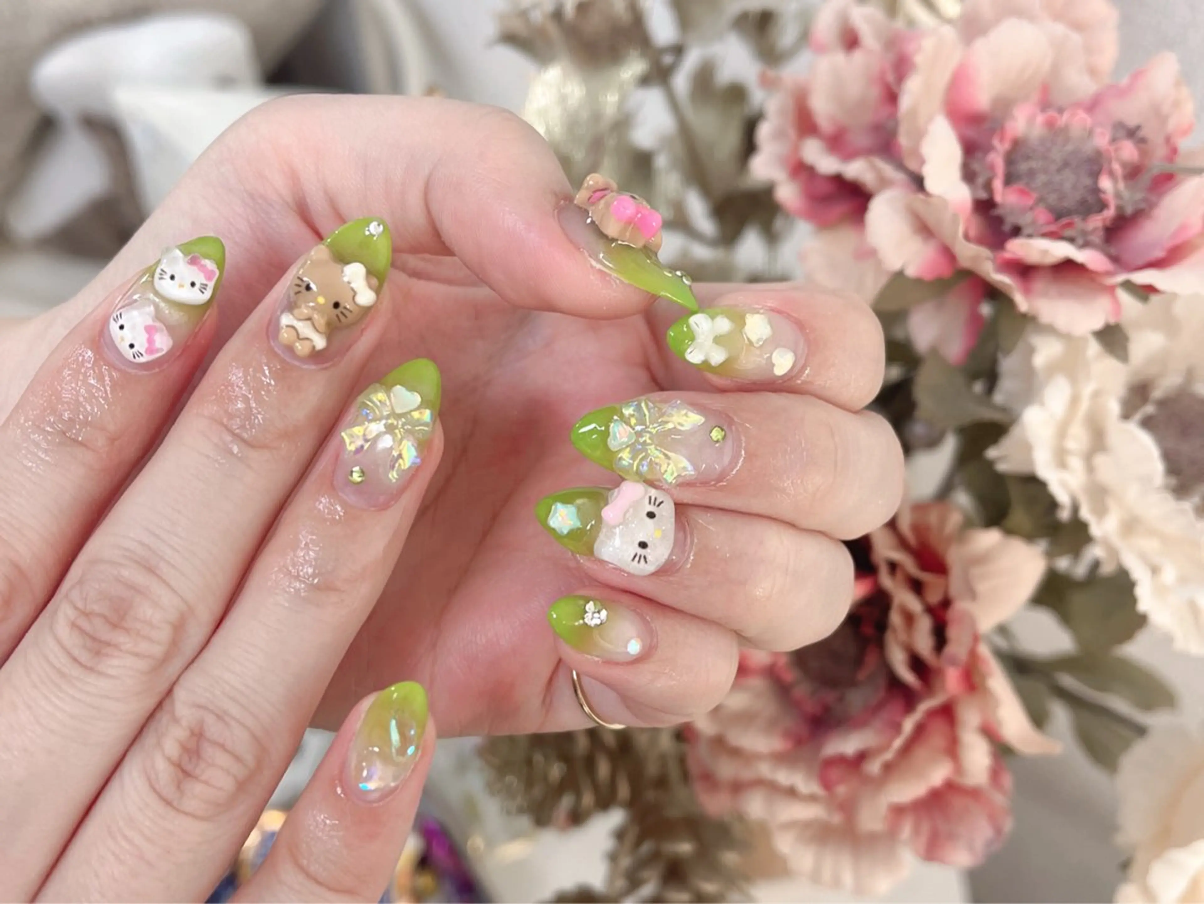ネイル Glow Nail スカルプ専門店のネイルデザイン