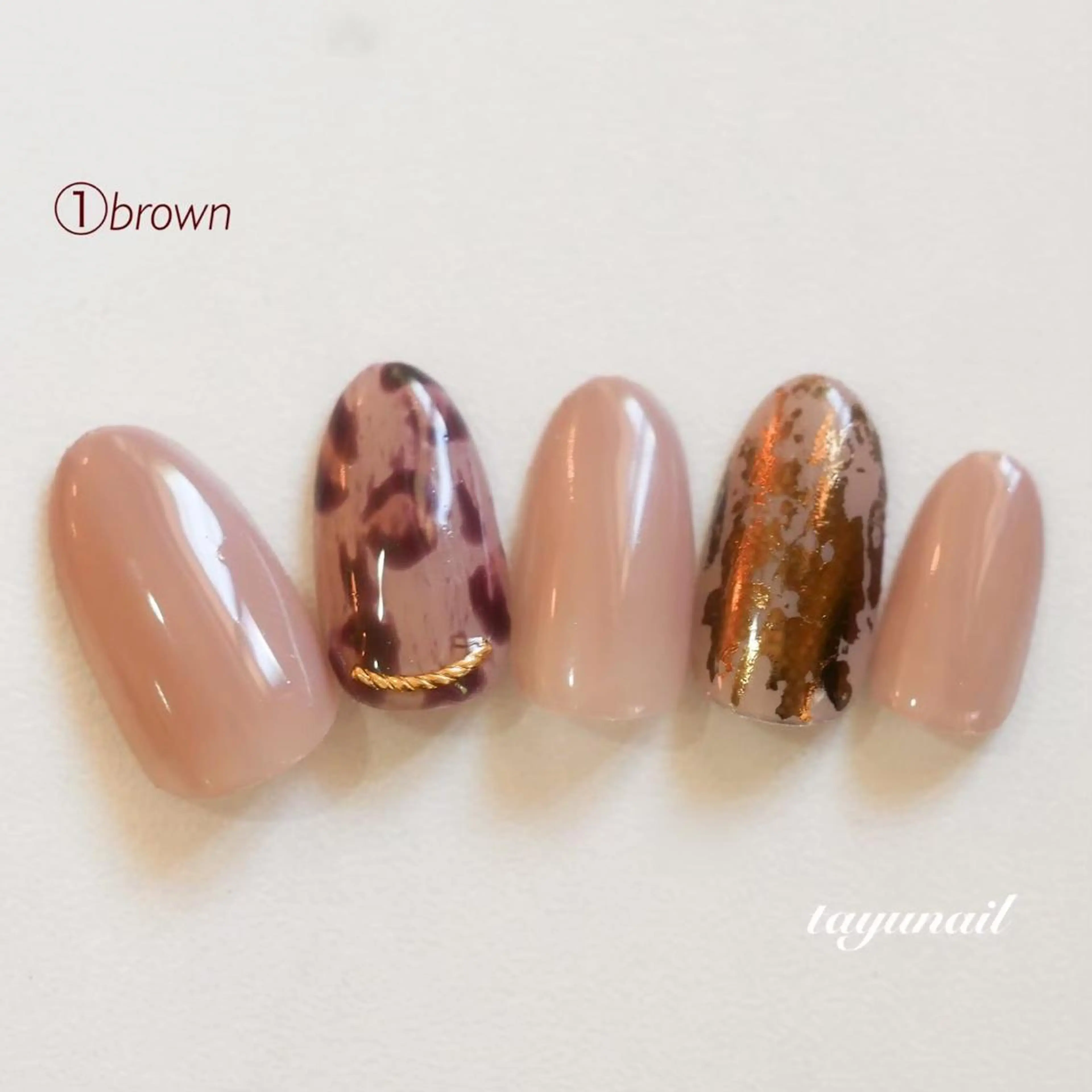 ネイル アニマル柄 アートネイル ブルー ブラウン フットネイル ネイルサロン 【たゆnail】のネイルデザイン