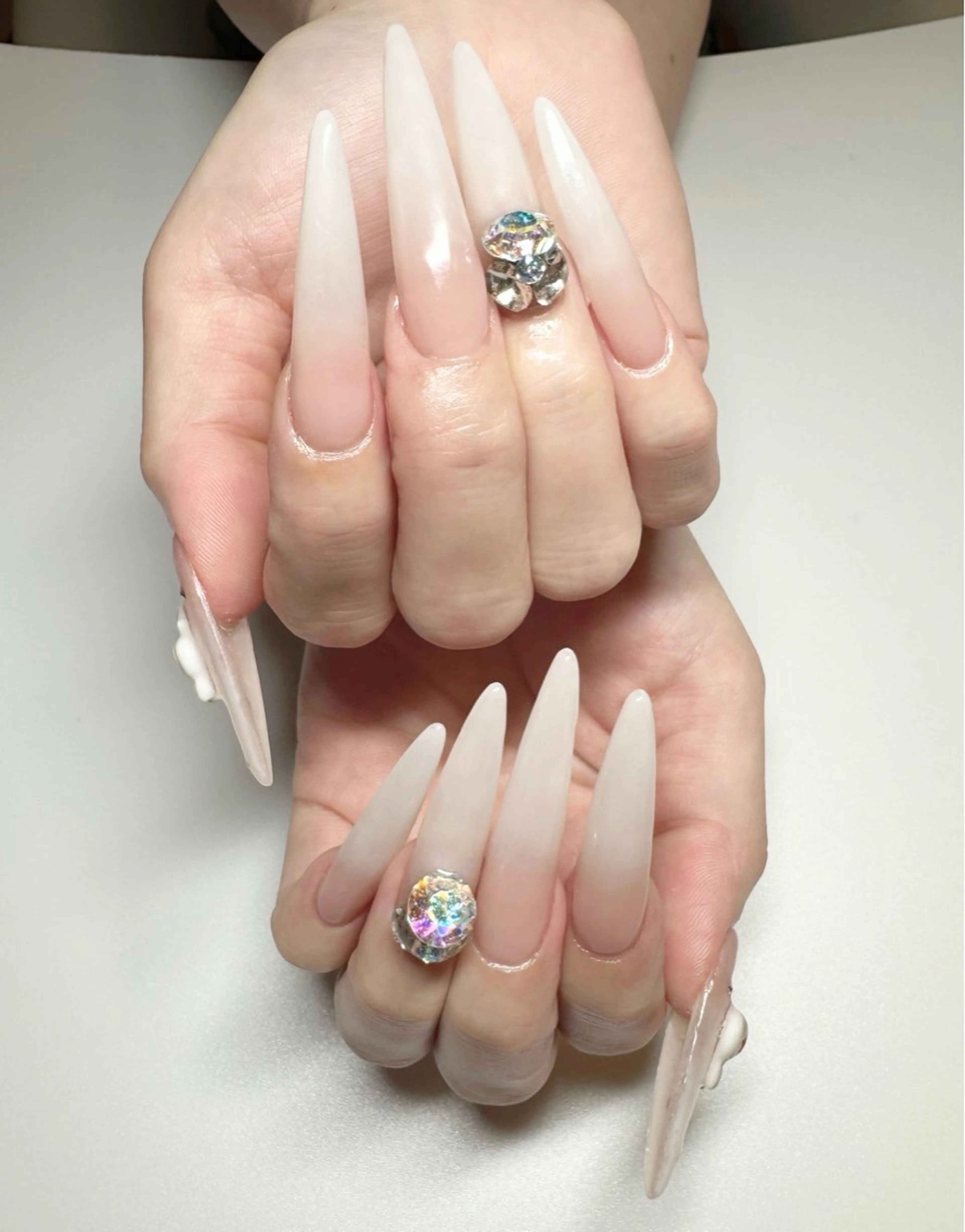 ネイル ロングネイル ハンドネイル NAILSALON Nave所属・Nave NAOのネイルデザイン