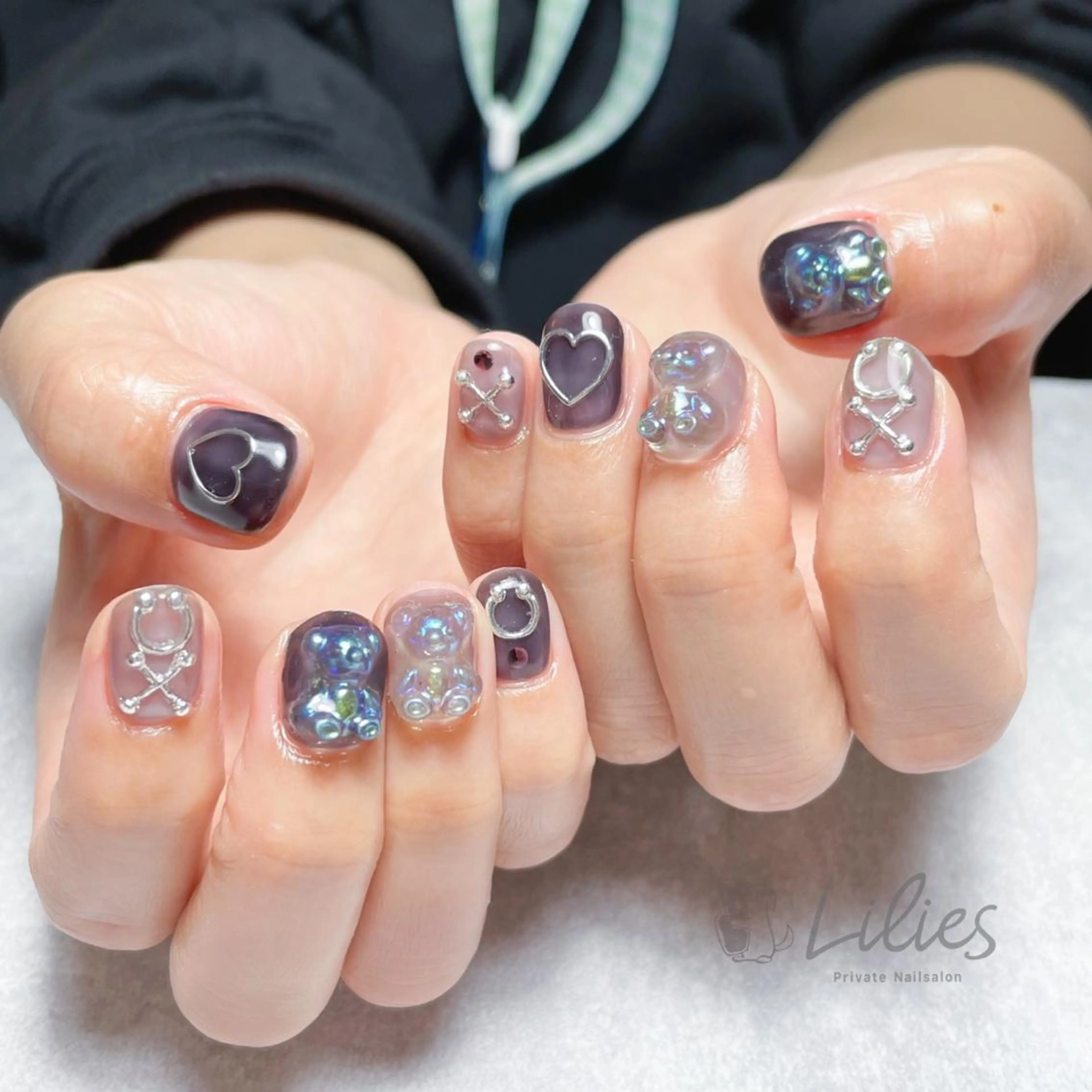 ネイル Nailsalon Lilies♡のネイルデザイン