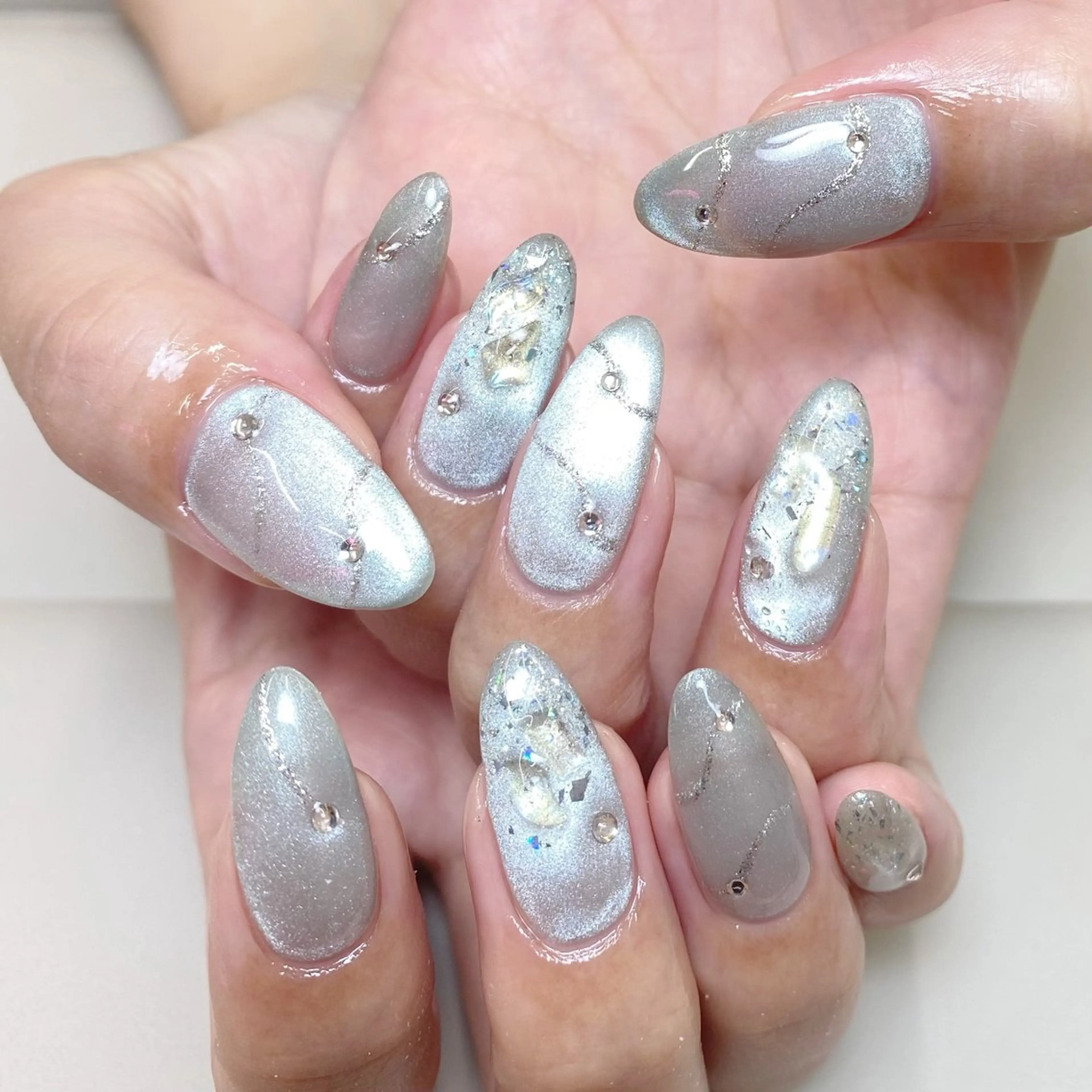 ネイル ハンドネイル AngelChris ビューティーサロン琳のネイルデザイン