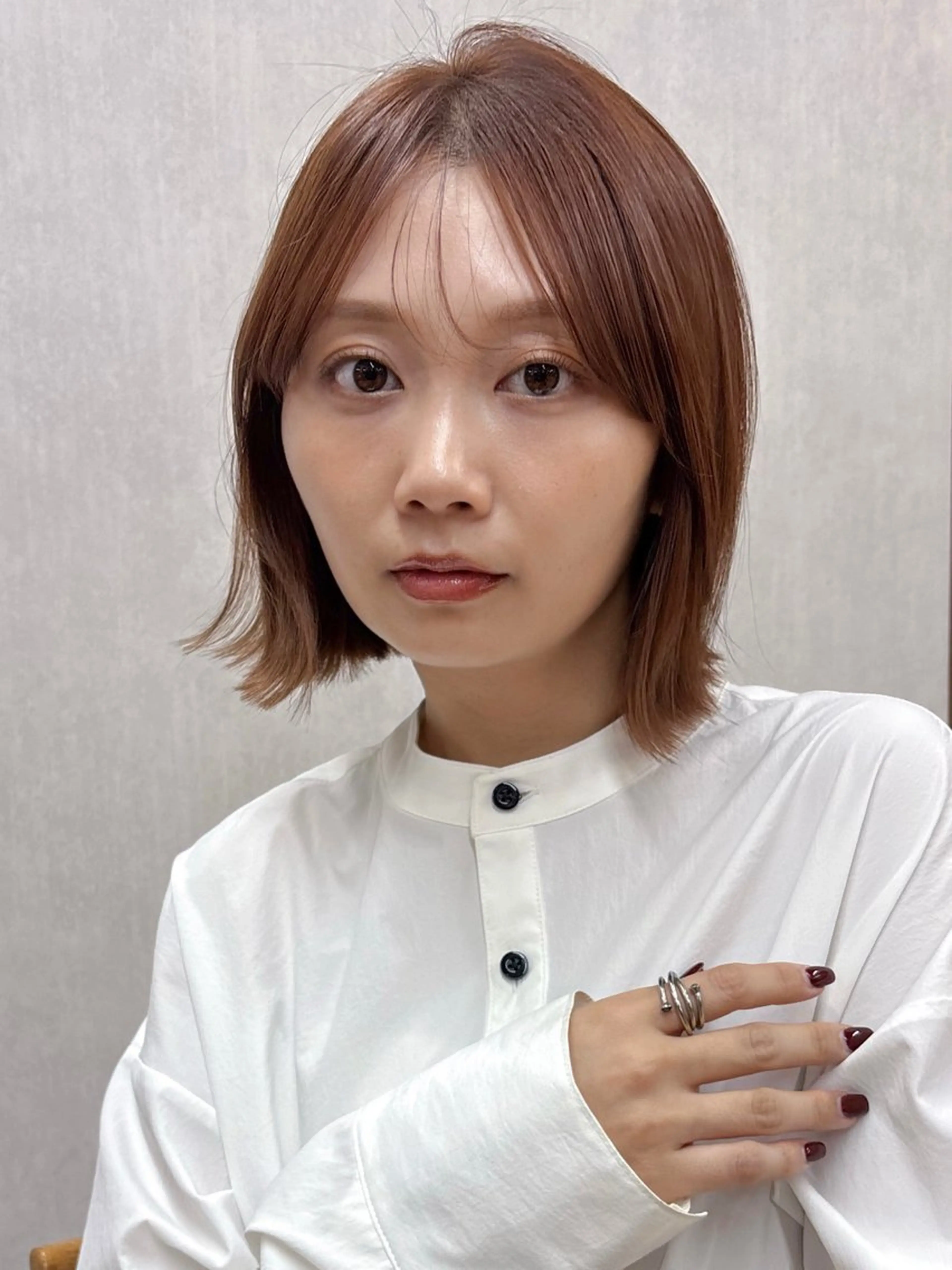 ミディアム カラー ボブレイヤー ブラウンカラー ナチュラルブラウン ボブ 顔まわりレイヤー カット ヘアカラー トリートメント ボブ/ミディアム 親しみやすさ/さくらのヘアスタイル