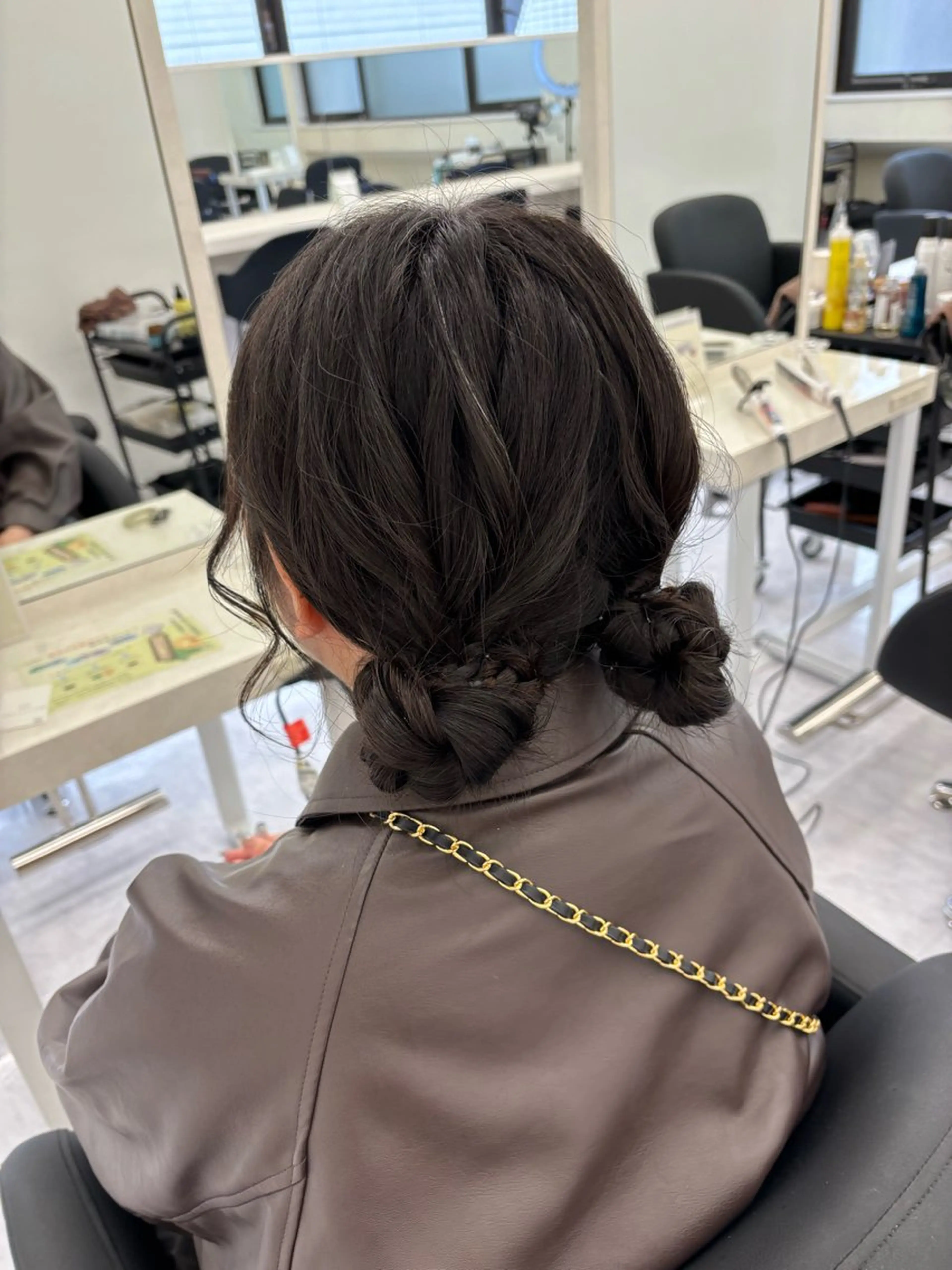 ヘアアレンジ お団子ヘア 結婚式・ブライダル デート Ayano‪‪🎀似 合わせ×透明感🎀のヘアスタイル