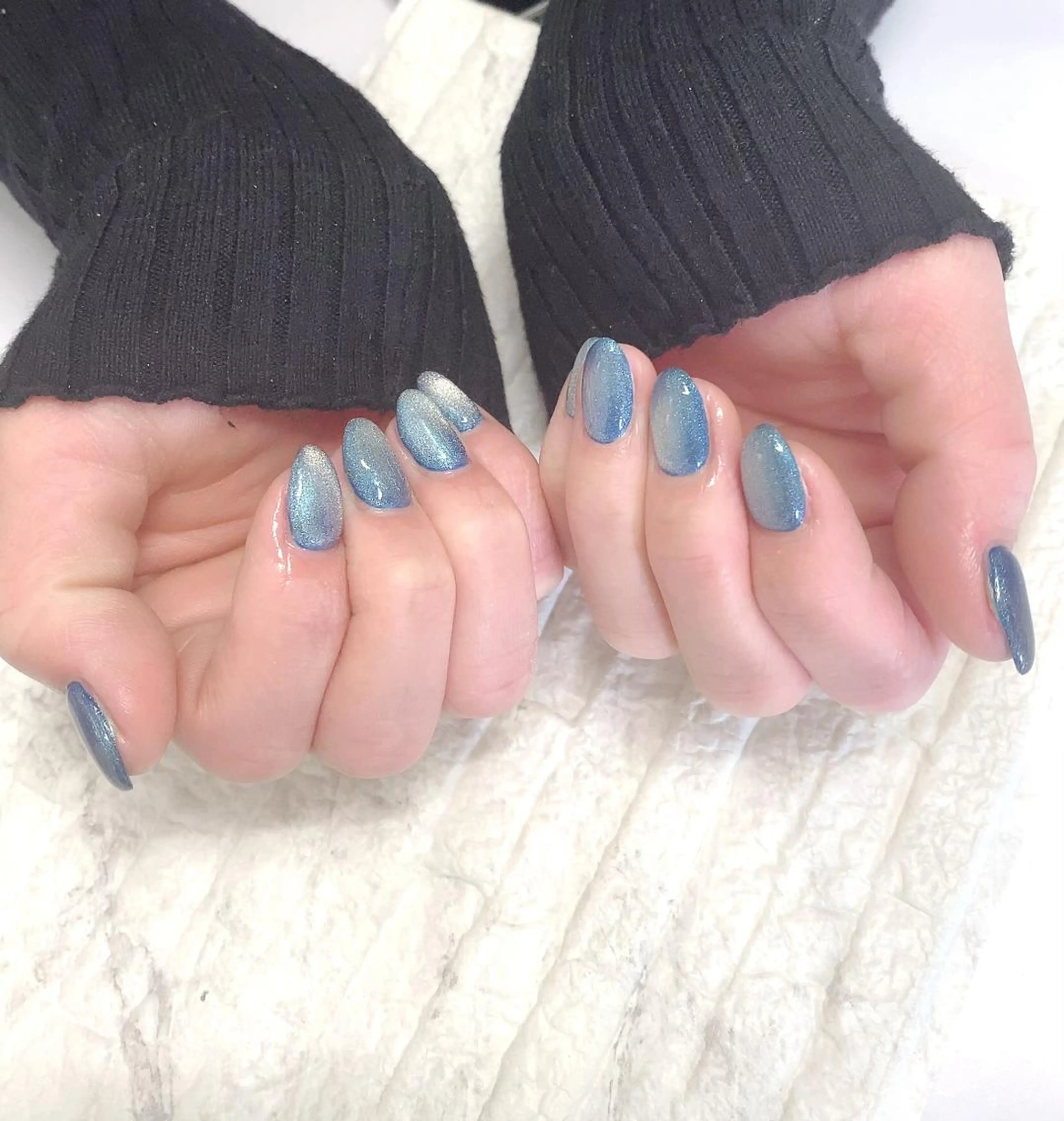 ネイル ブルー マグネットネイル シルバー yochi nailのネイルデザイン