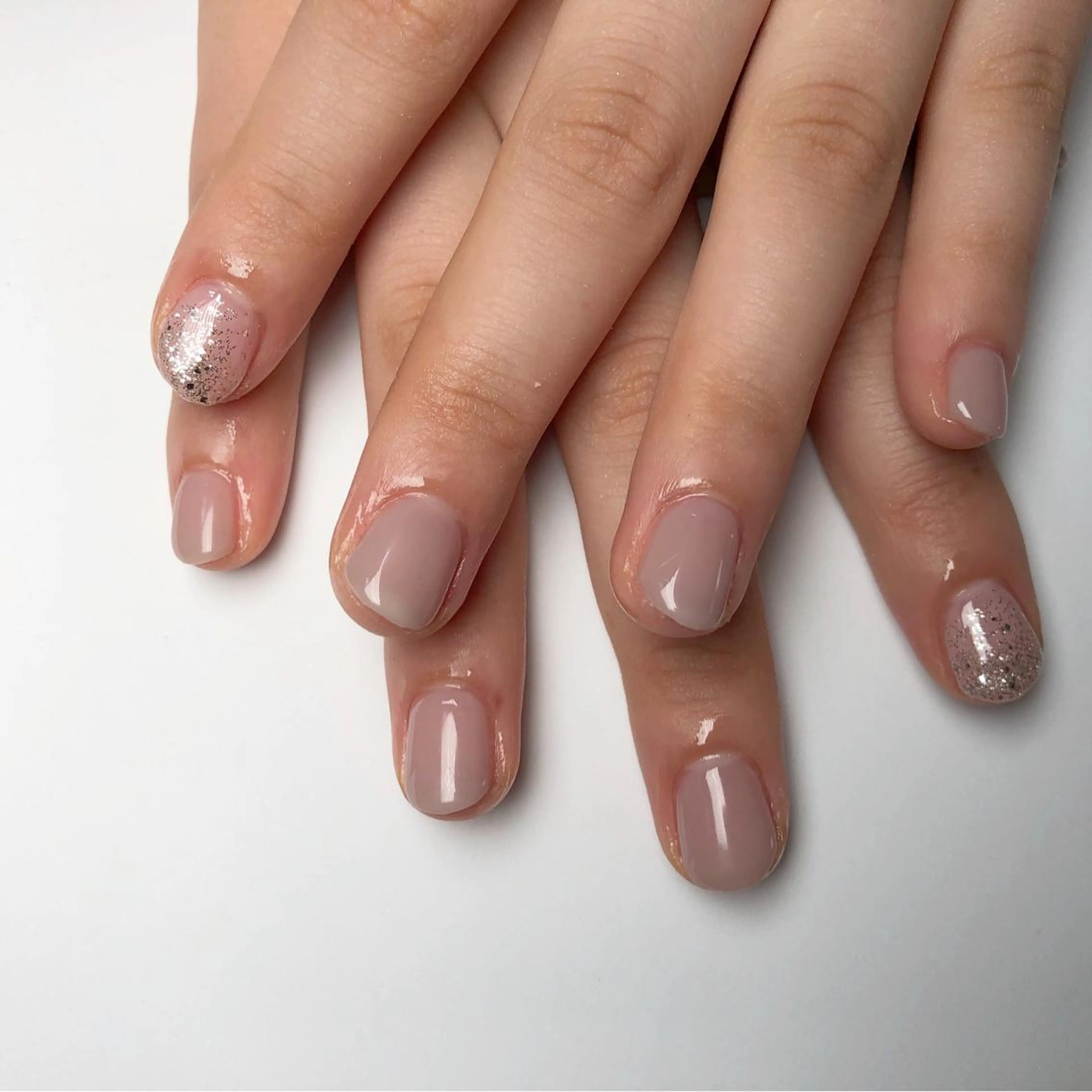 ネイル グラデーション ラメ(グリッター) ラメグラデーション gui amichanのネイルデザイン