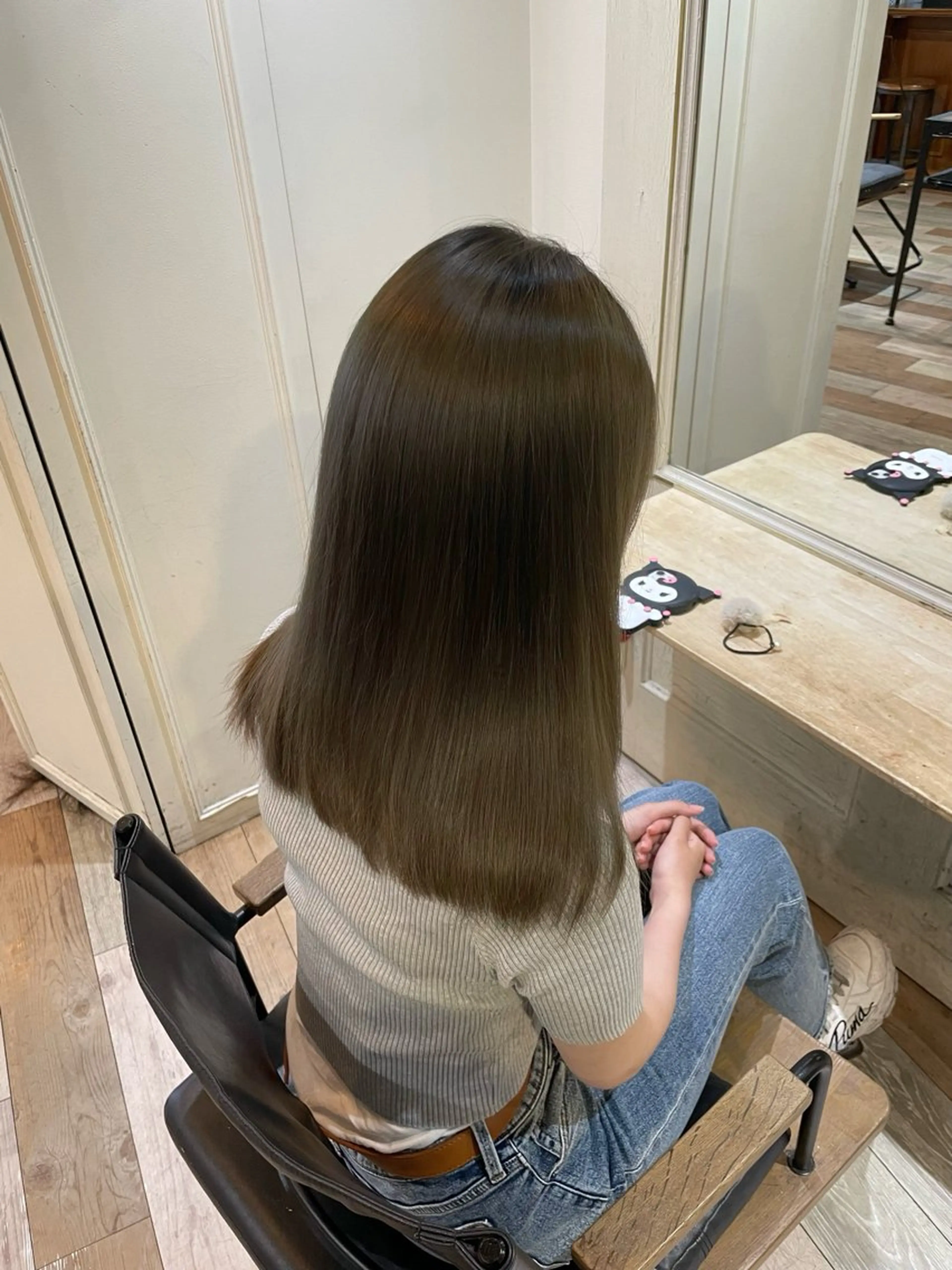 セミロング カラー カット ヘアカラー トリートメント 盛れるレイヤー× ウルフMari🪽のヘアスタイル