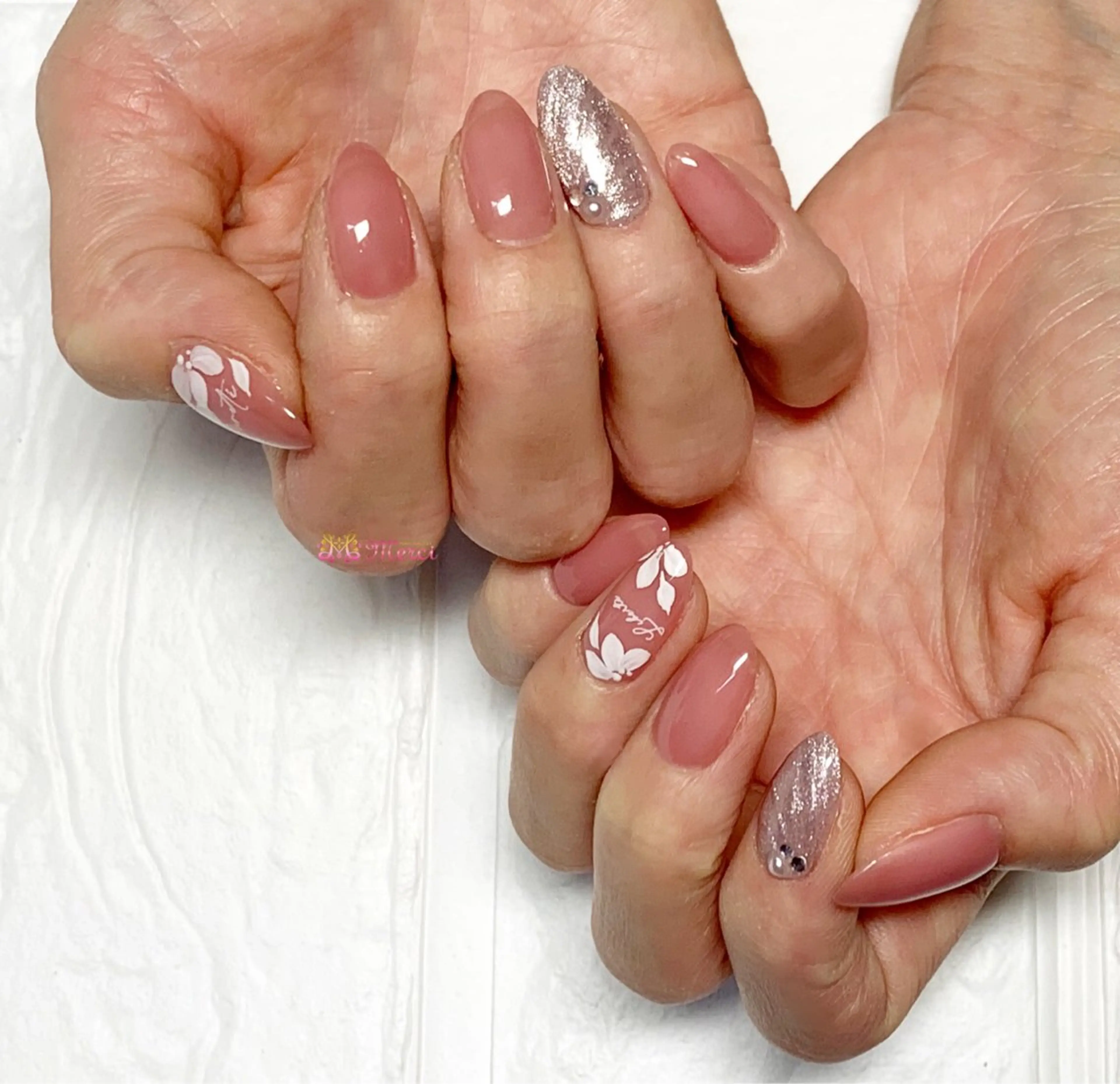 ネイル NAILSALON　 Merciのマツエク・マツパデザイン