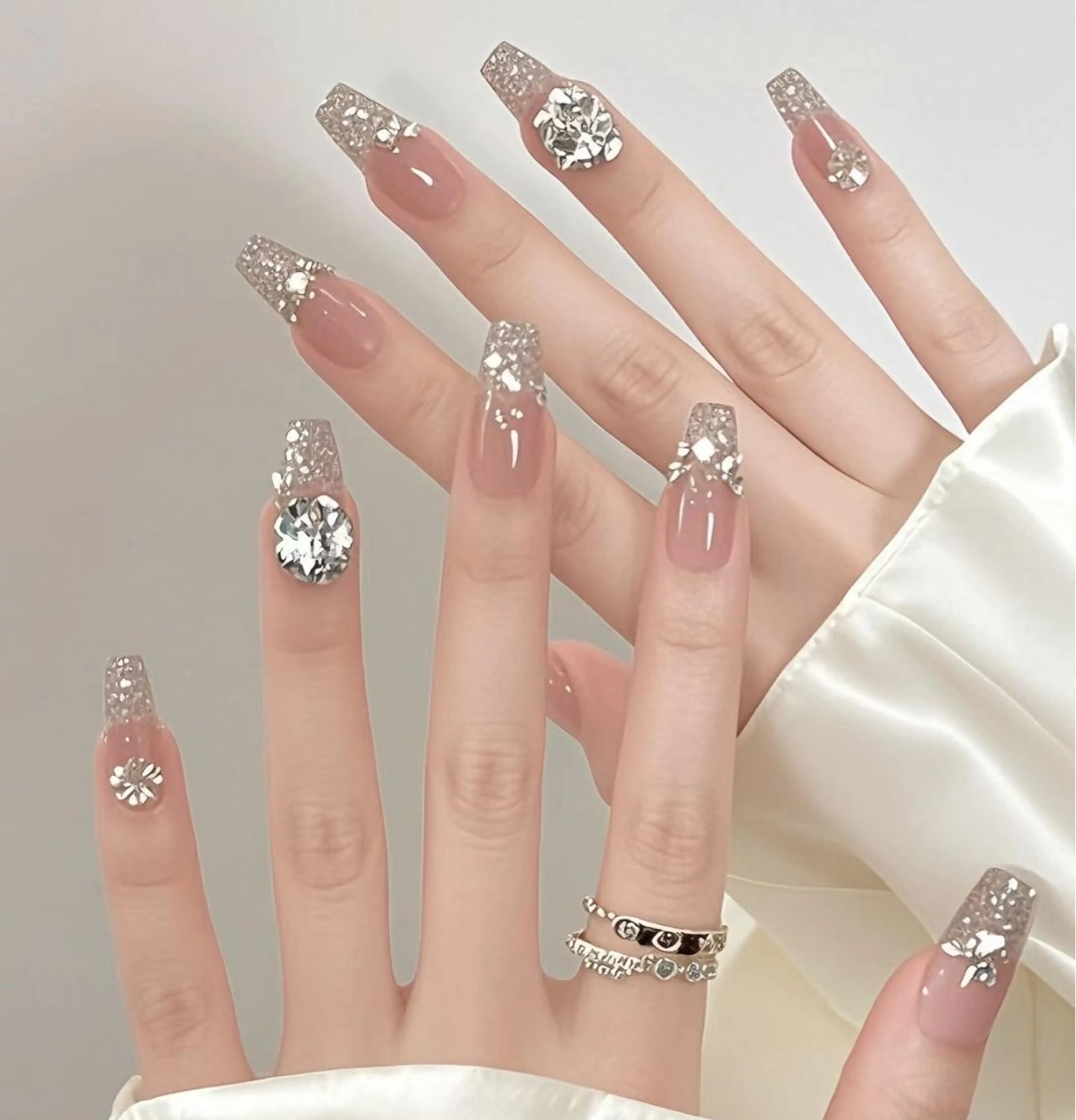 ネイル アートネイル オーロラネイル チークネイル フレンチネイル ガラスフレンチ ハンドネイル 🎀🎀YooLi Nail Salonのネイルデザイン