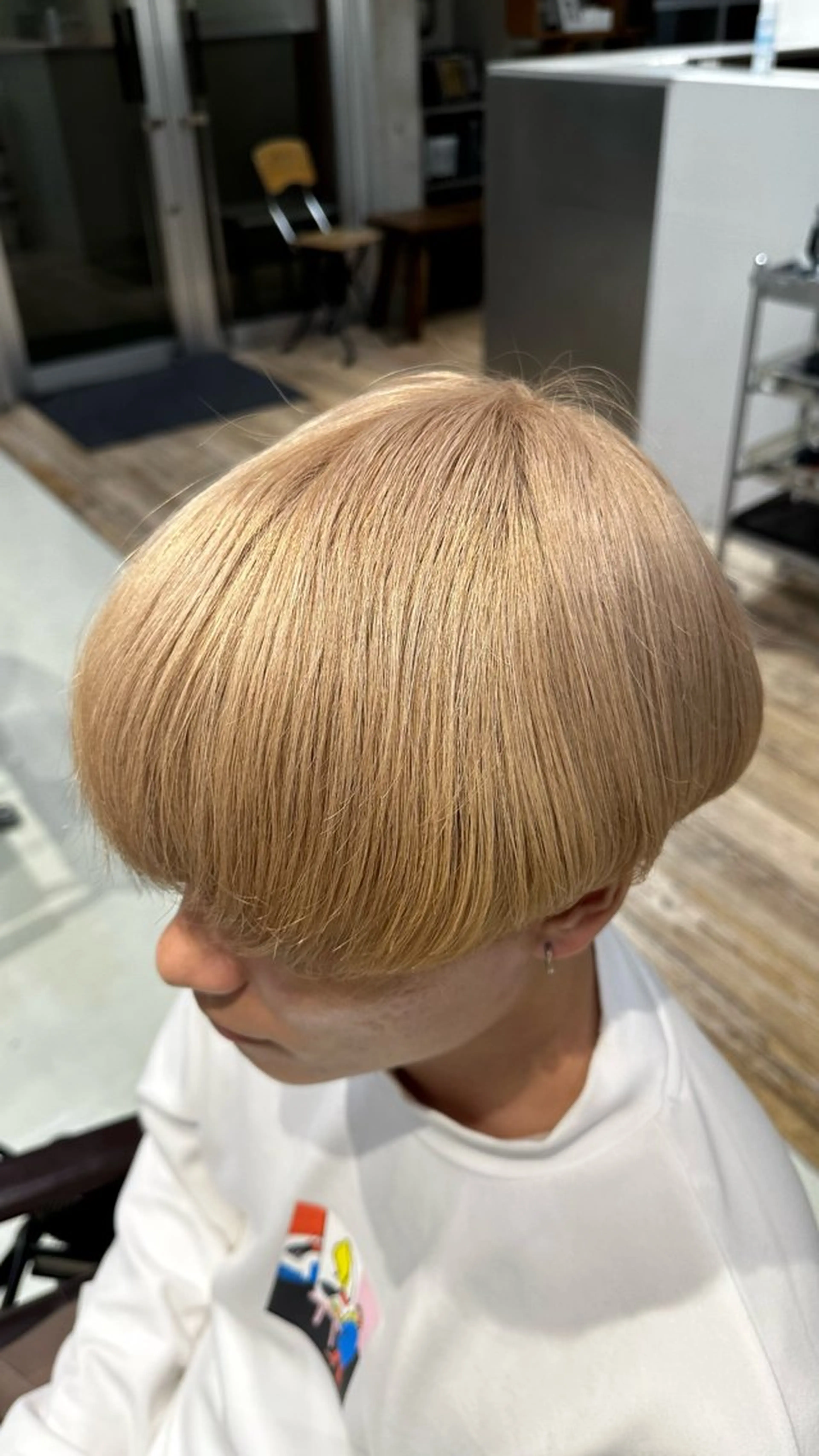 カラー メンズ メンズブリーチ ブリーチ ヘアカラー fifth原宿 宮部蓮のヘアスタイル