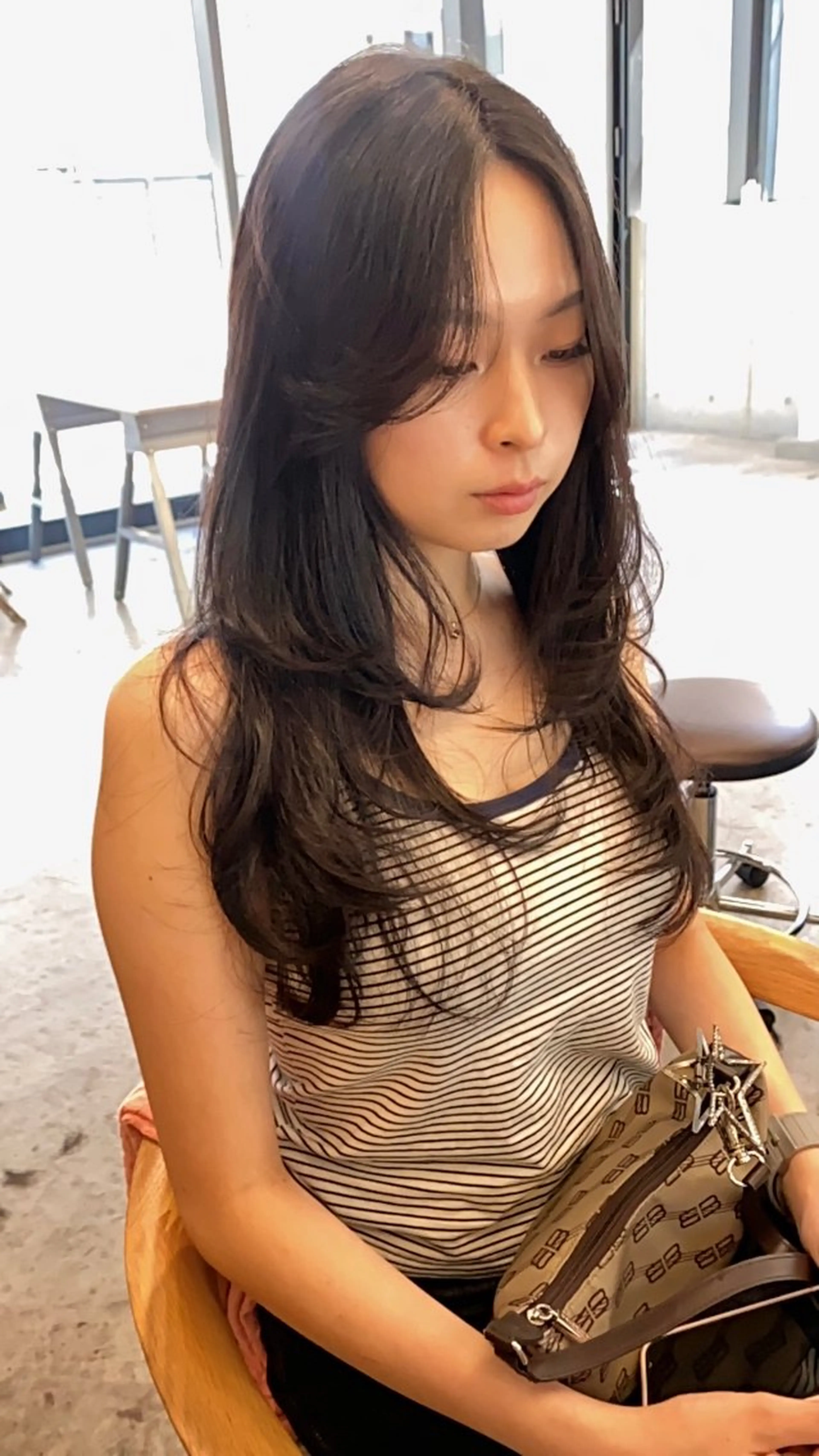 ロング カラー グレージュ 韓国風ヘア レイヤーカット カット ヘアカラー トリートメント レイヤー/柔色 カラー/SAkiのヘアスタイル