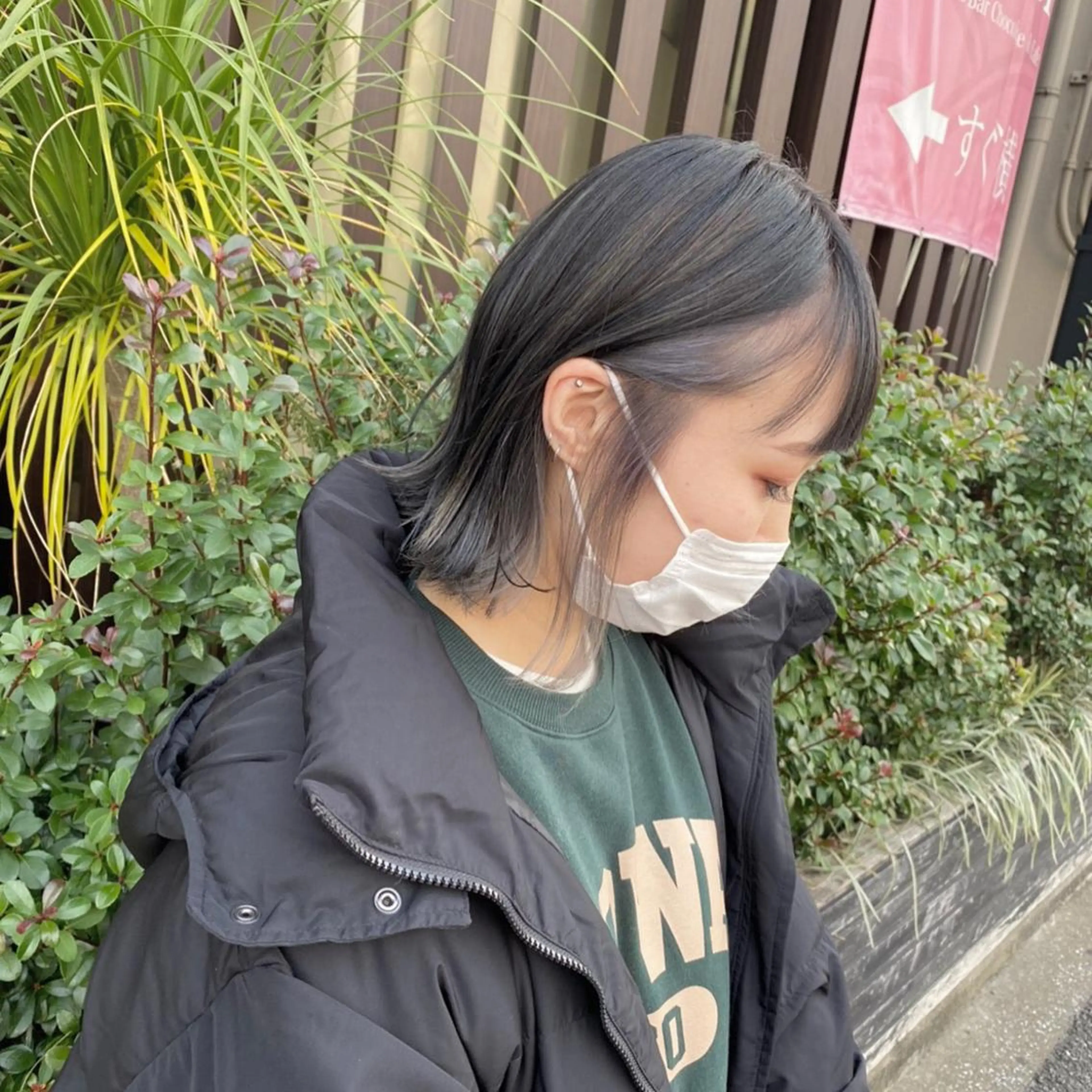 ショート カラー ミストバング  フェイスフレーミング イルミナカラー インナーカラー ボブ 安井 匡隆のヘアスタイル