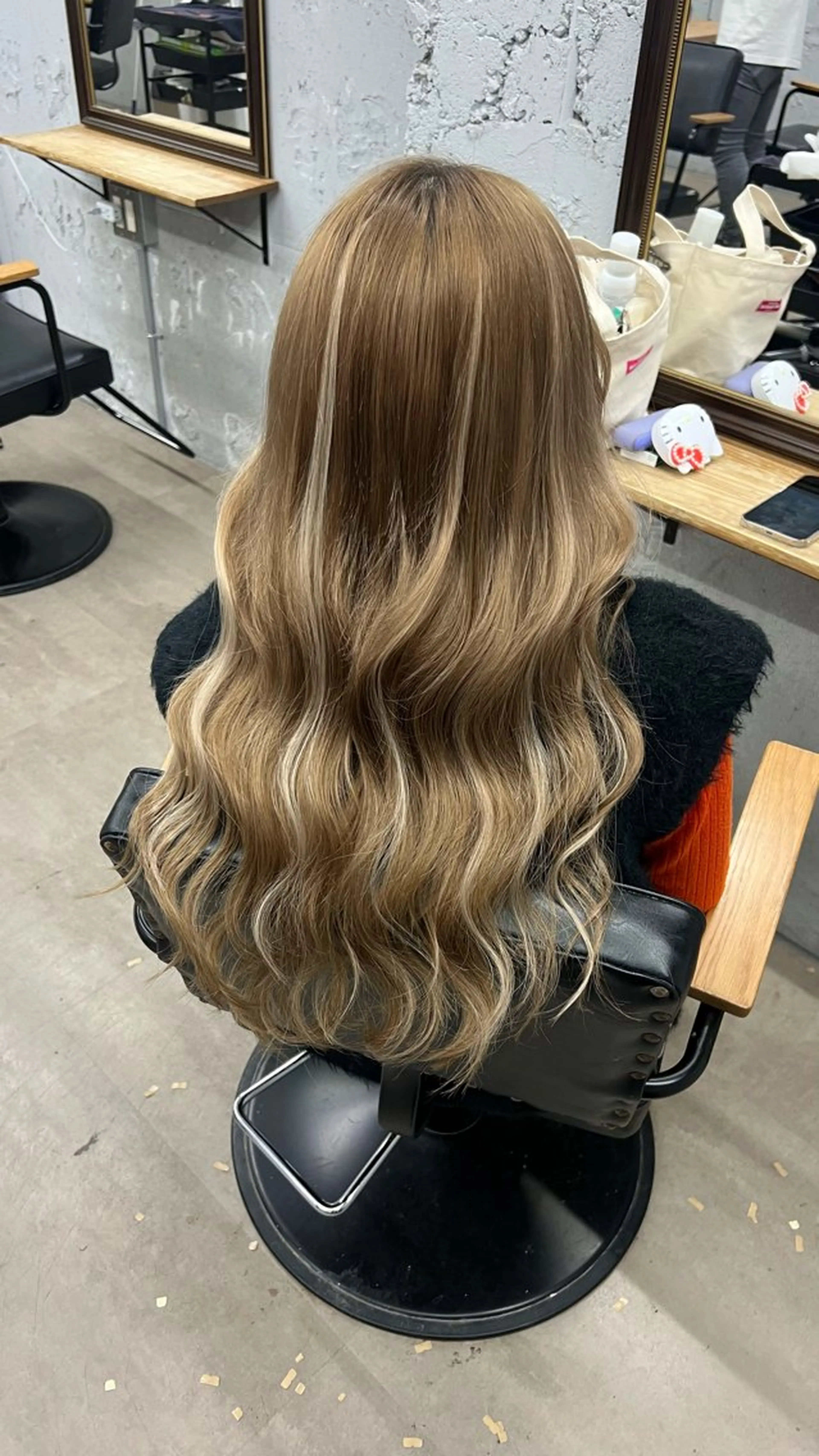 ロング エクステ ハイライト 💚 AKI 💚のヘアスタイル