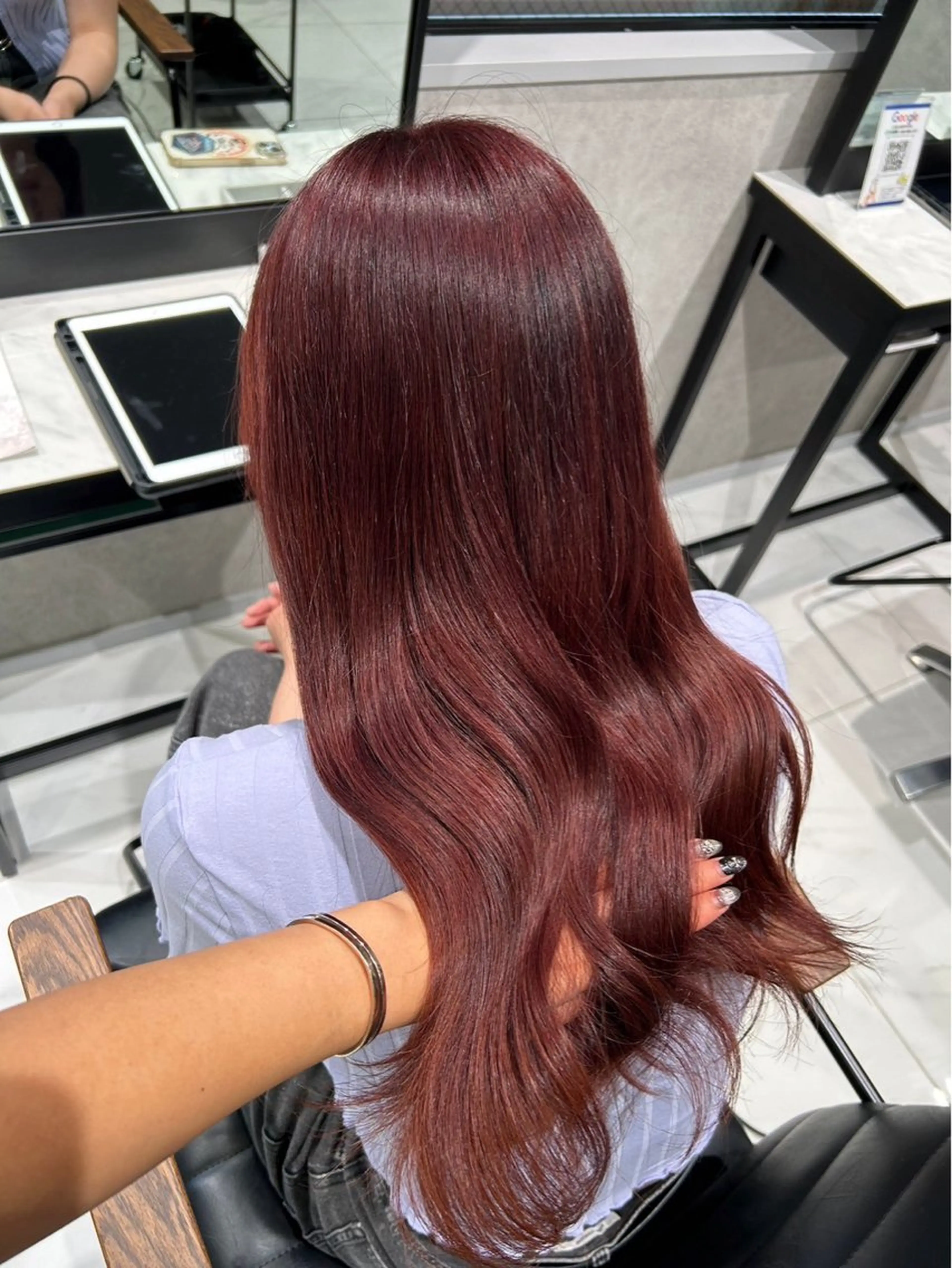 ロング 艶ブラウン/赤み消し /盛れる顔周りのマツエク・マツパデザイン