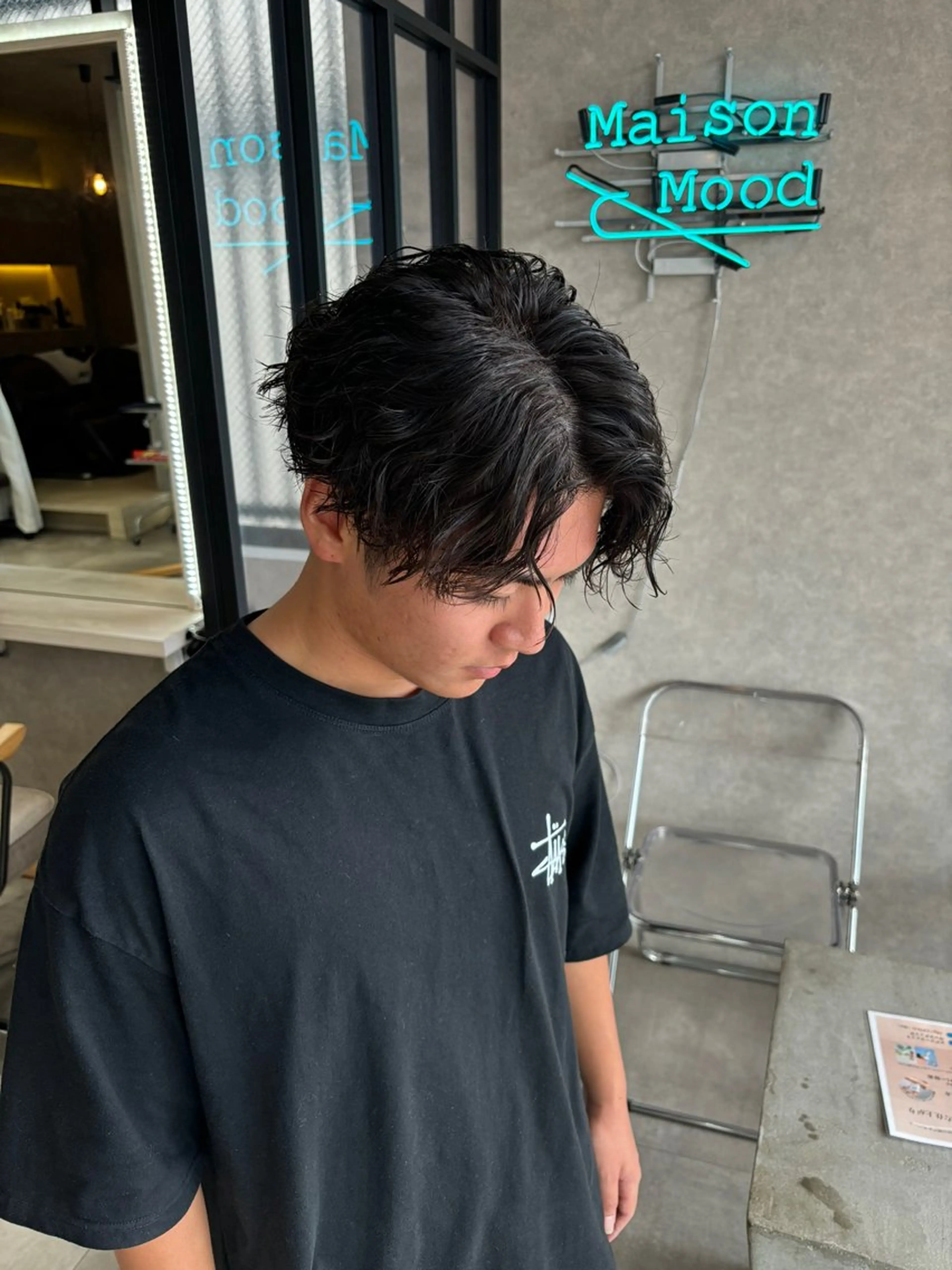 パーマ メンズ センターパート メンズハイトーン マッシュウルフ マッシュ メンズパーマ カット パーマ トリートメント 長谷川 湧のヘアスタイル