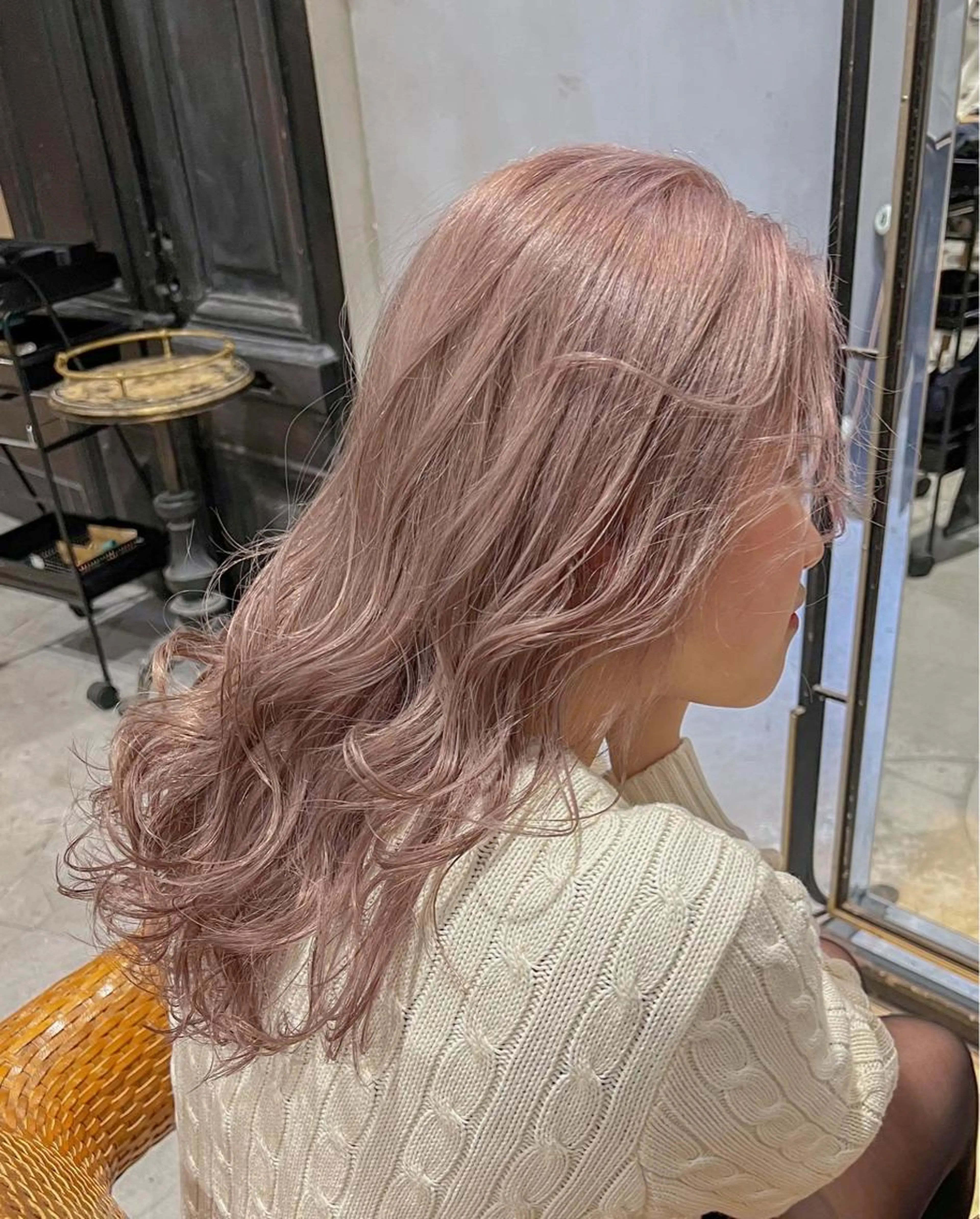 🌟ブリーチ1回無料🌟カット+ダブルカラー+シルクトリートメントの写真