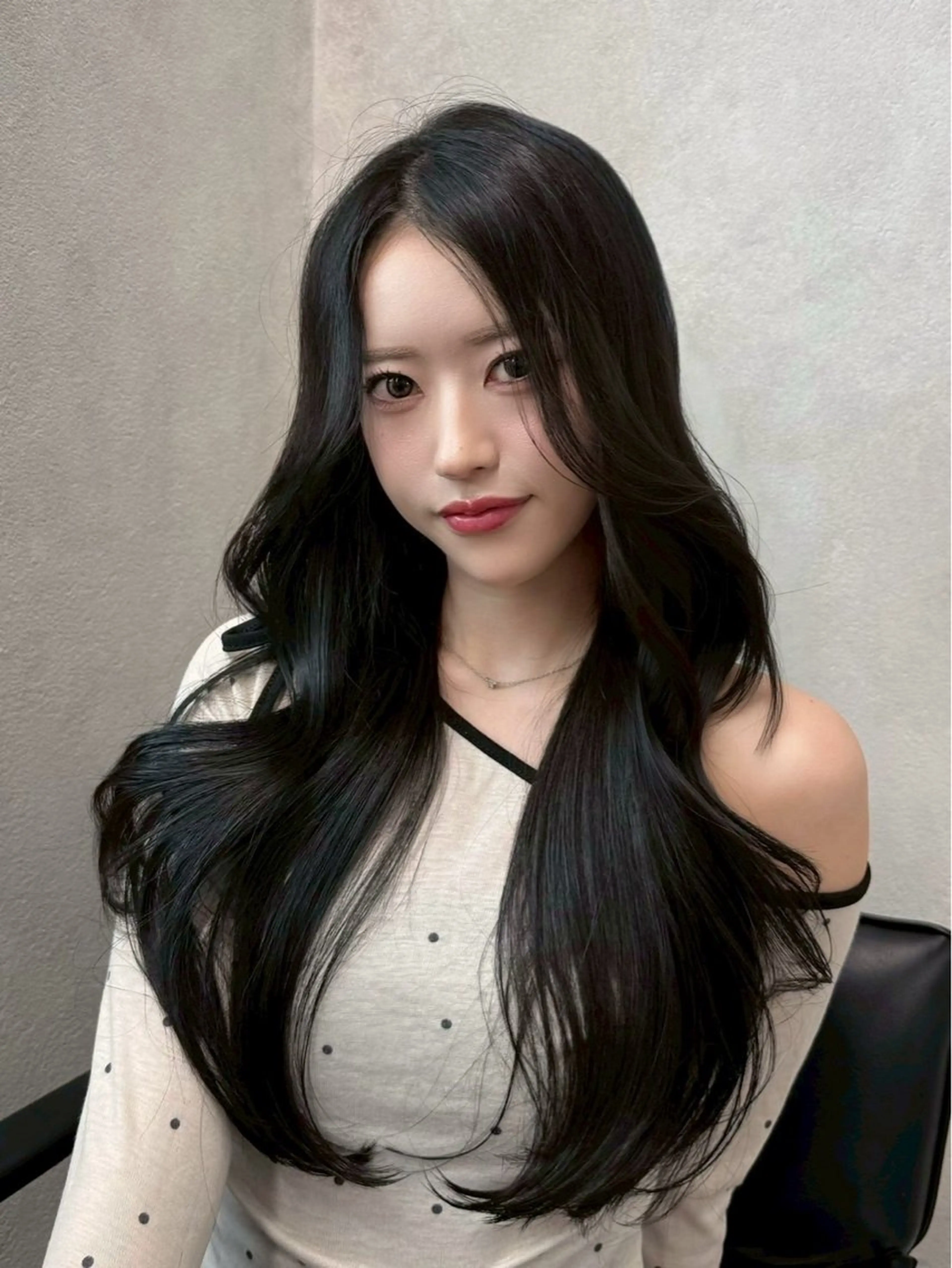 ロング 韓国風ヘア レイヤーカット モテカラー🫧💕 RIOのヘアスタイル