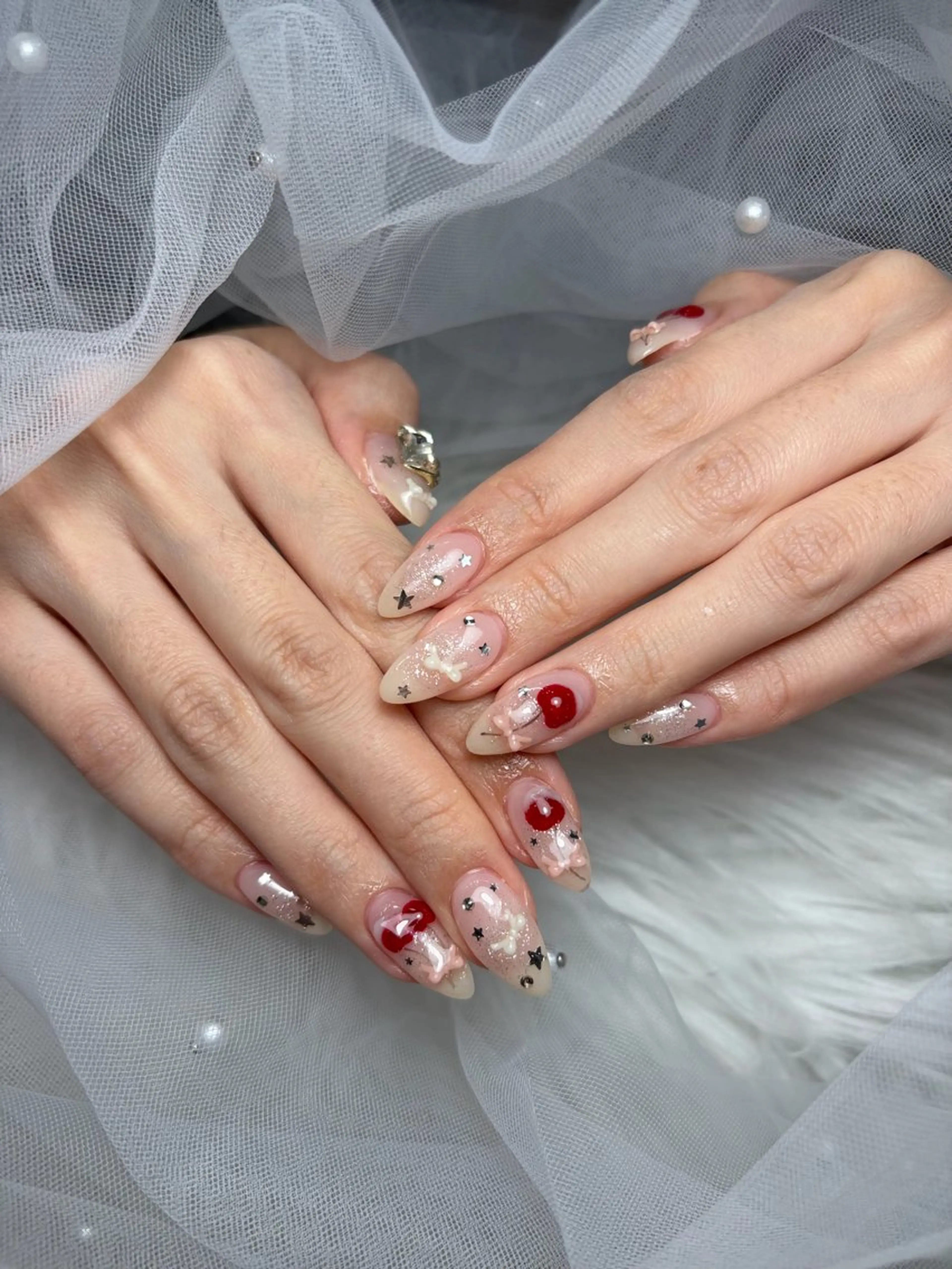 ネイル アートネイル 長さ出し ジェルネイル マグネットネイル ニュアンスネイル ハンドネイル Cloudy Chan Nailのネイルデザイン