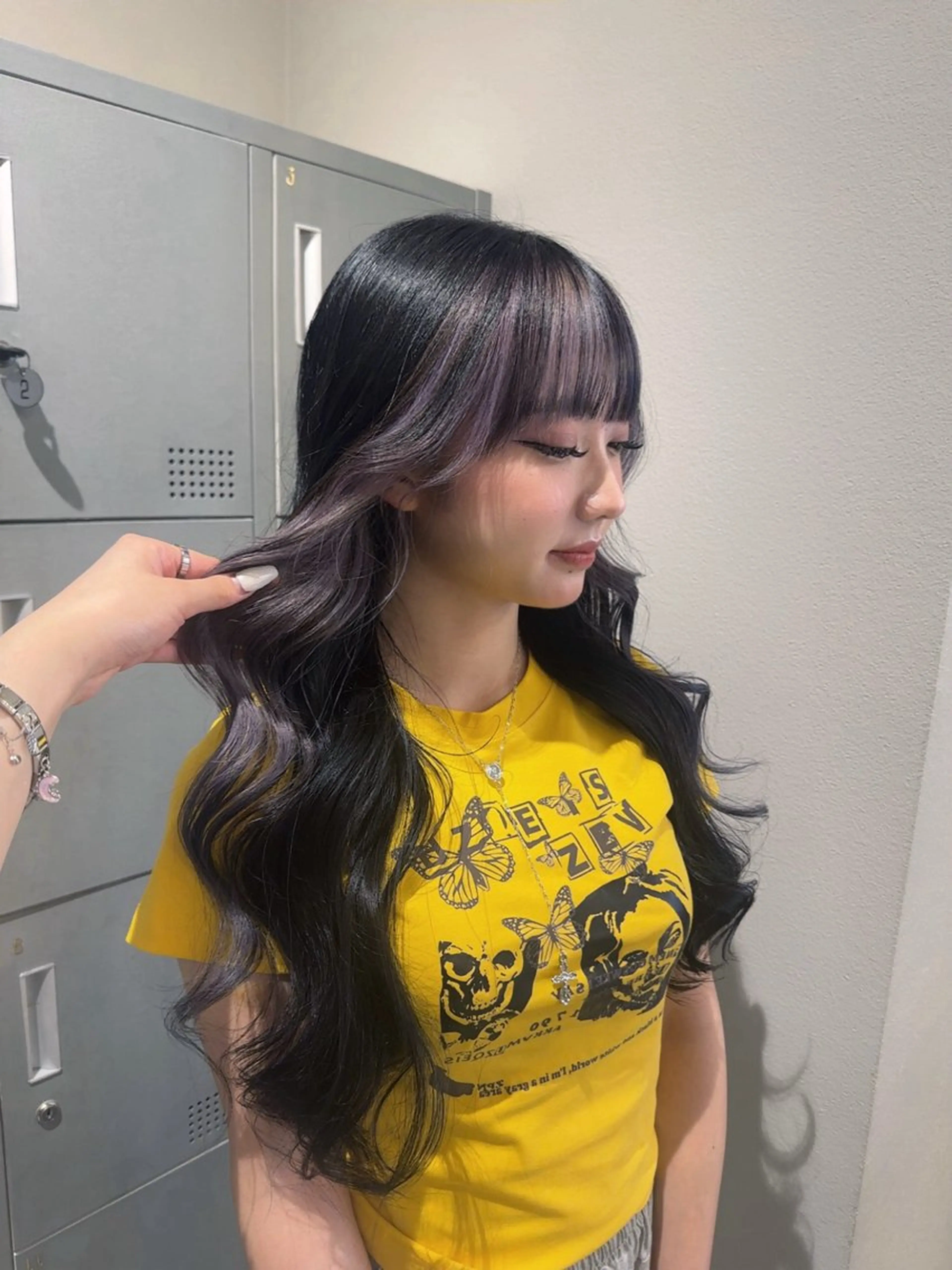 ロング 透け感オリーブ/レイ ヤーカット/KaHoのヘアスタイル