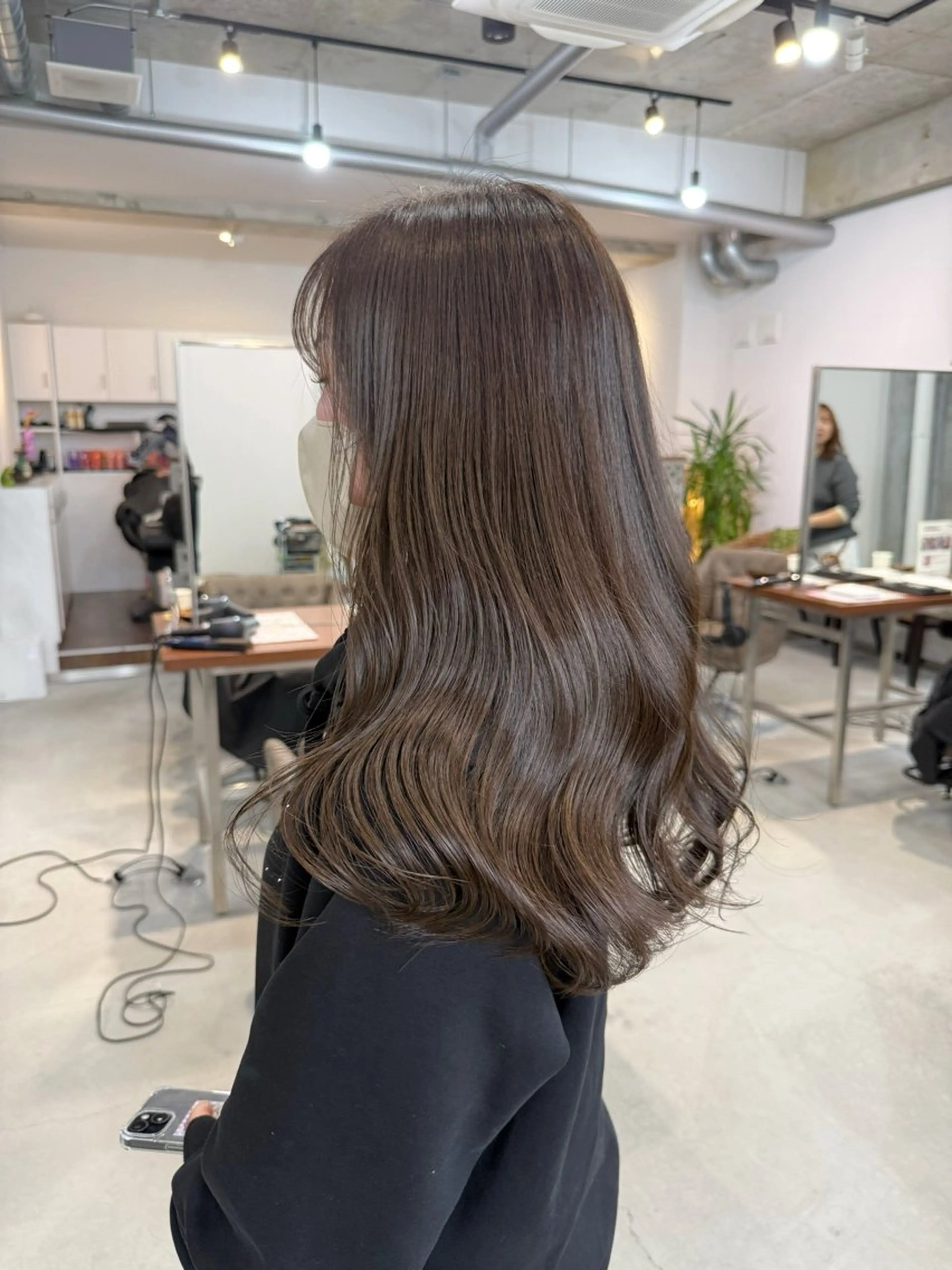 ロング カラー カット ヘアカラー トリートメント カイリ /レイヤーカットのヘアスタイル