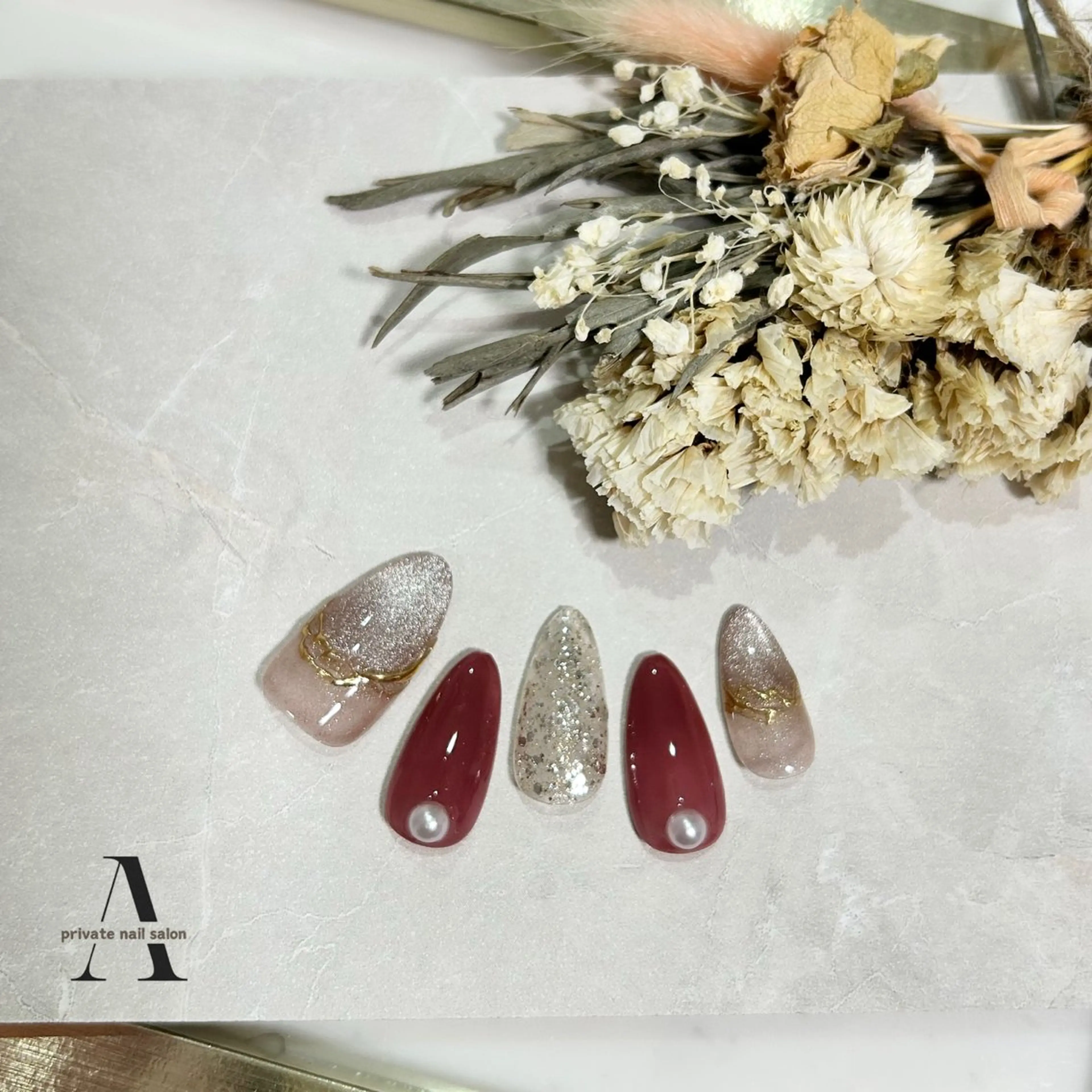 ネイル マグネットネイル ミラーネイル ニュアンスネイル シンプルネイル 冬ネイル Ａ private nail salonのネイルデザイン