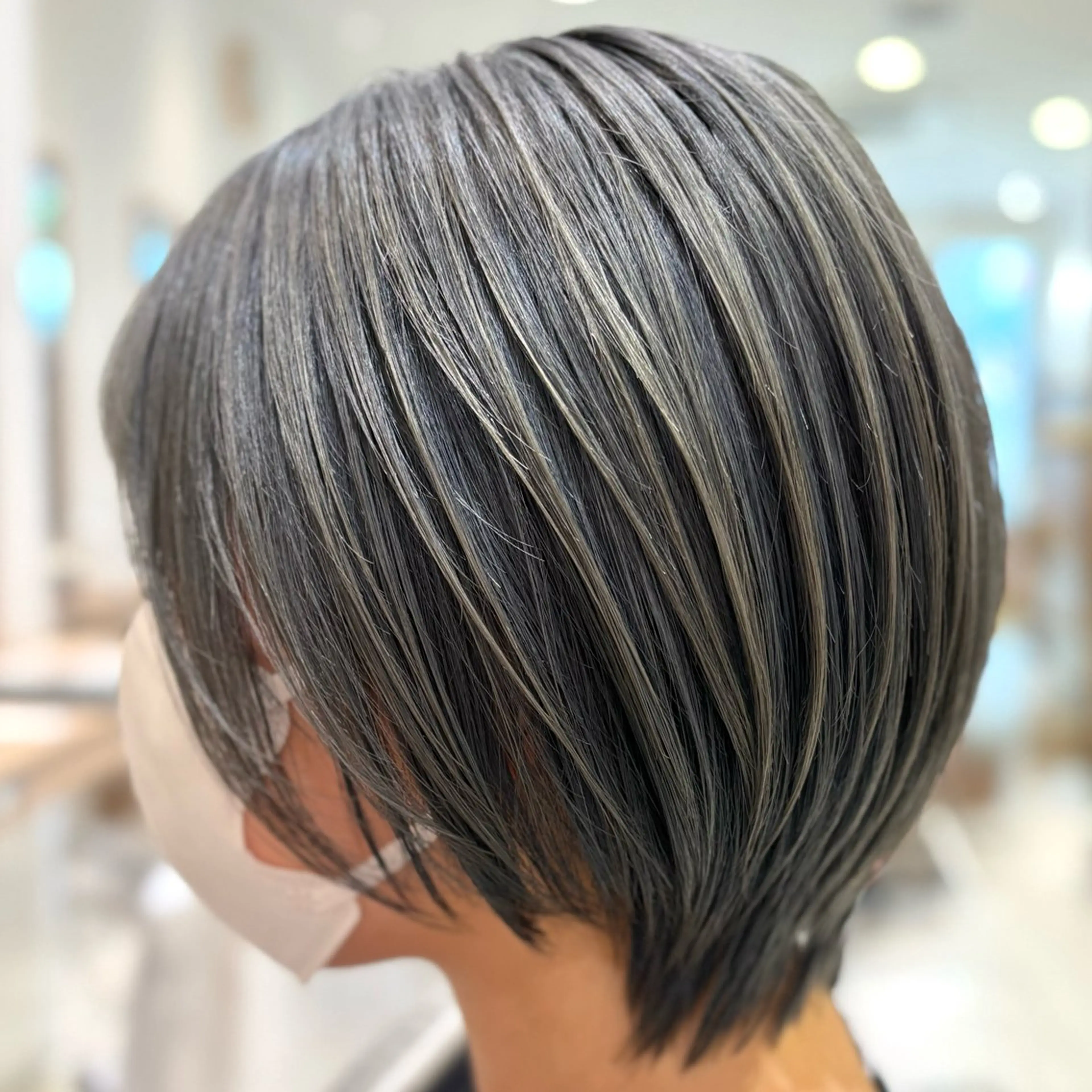 ショート カラー カット ヘアカラー 【店長】小見 翔平のヘアスタイル