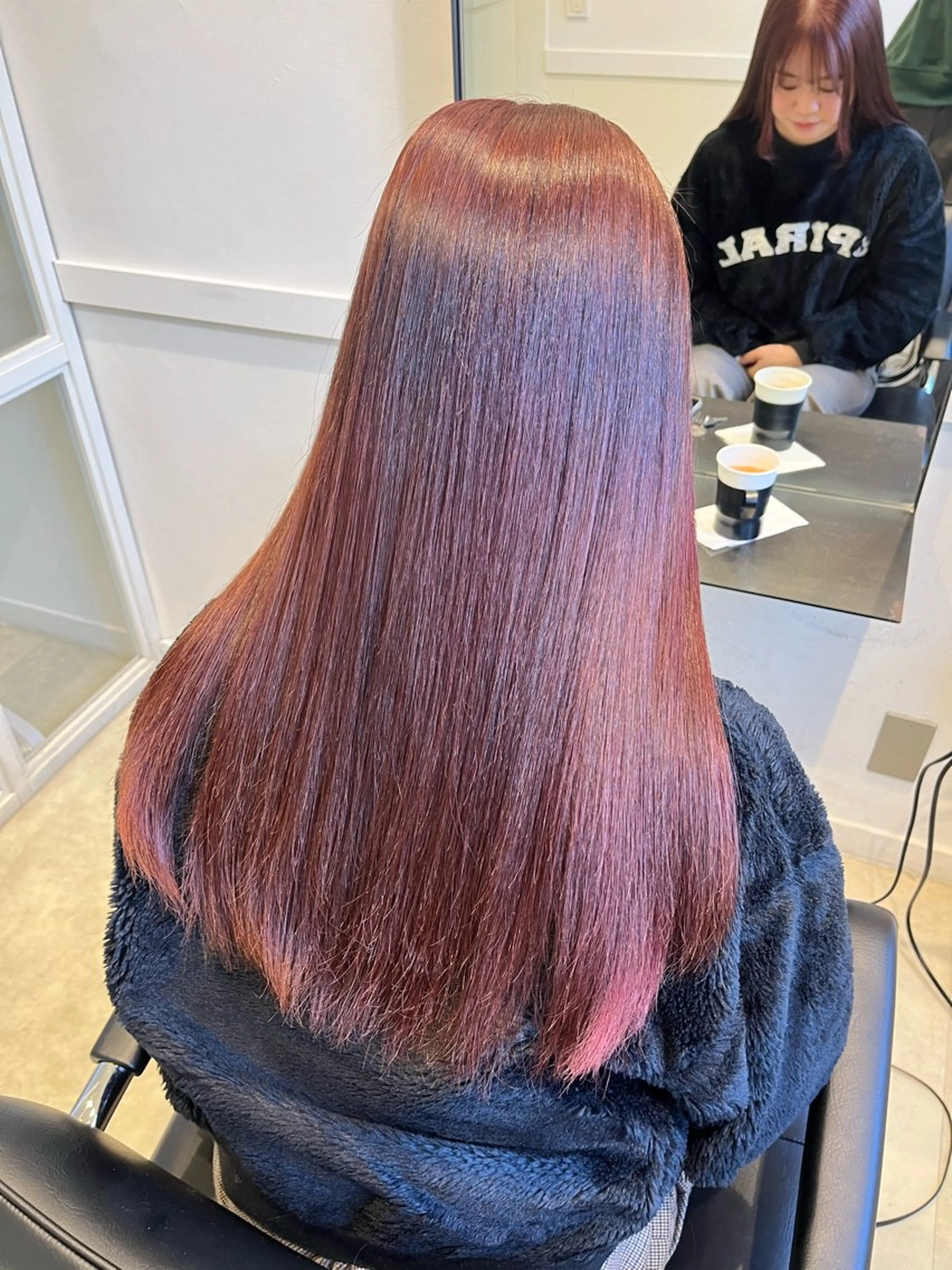 カラー 【ただの天才 🎨】のヘアスタイル