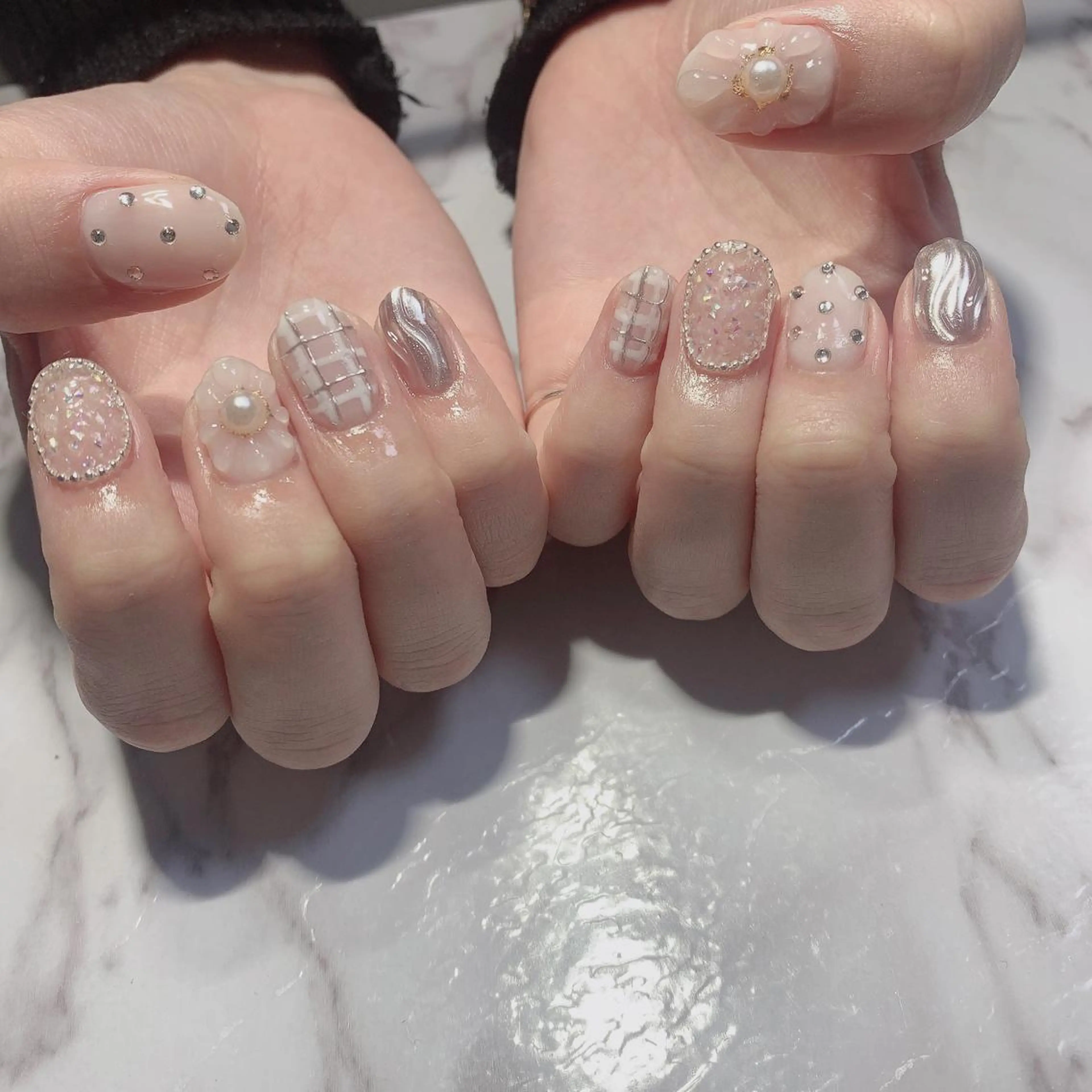 ネイル Ally's Nailのネイルデザイン