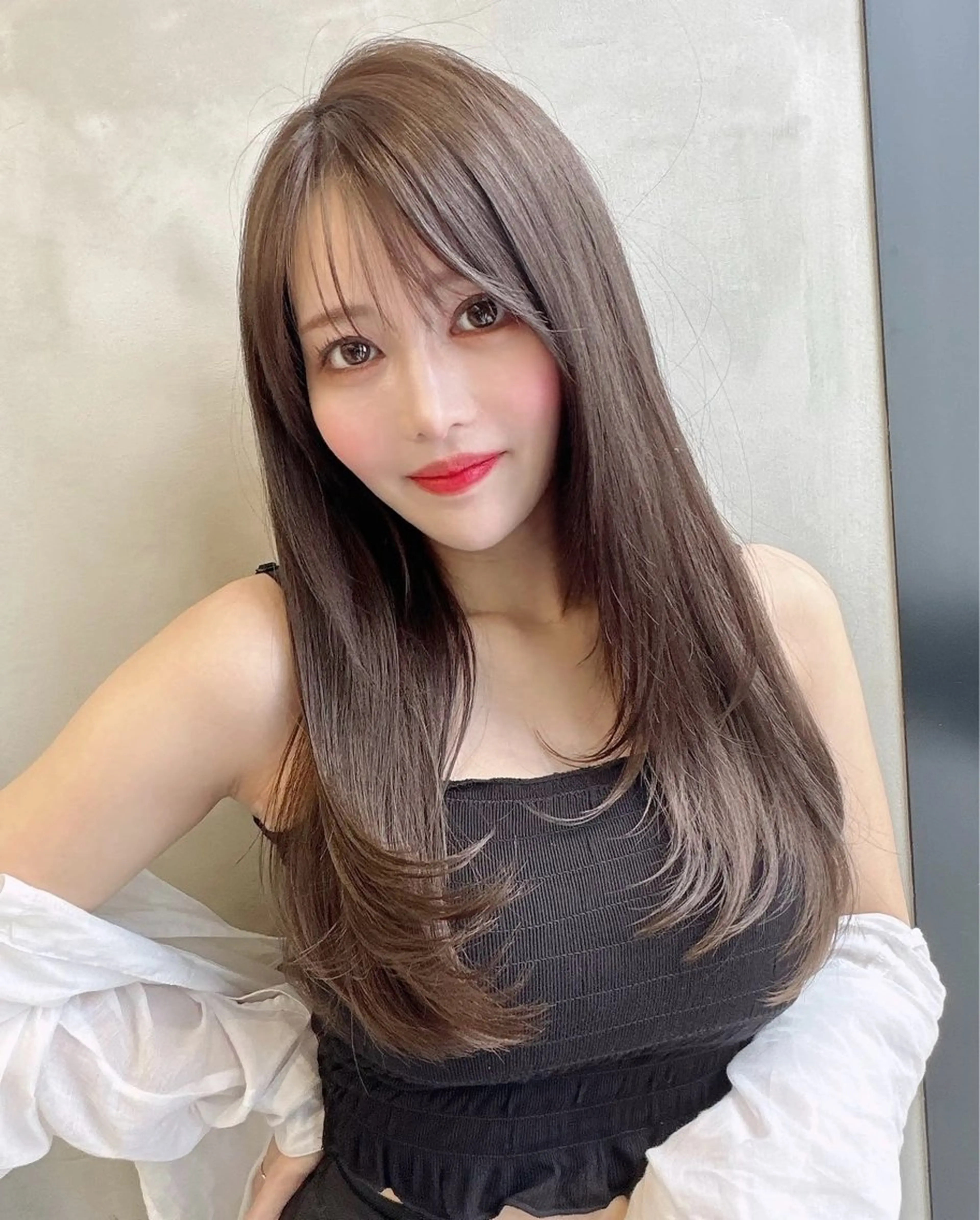 ロング ボブ ハイライト 髪質改善 夏目唯衣/透明感 /艶カラーのヘアスタイル