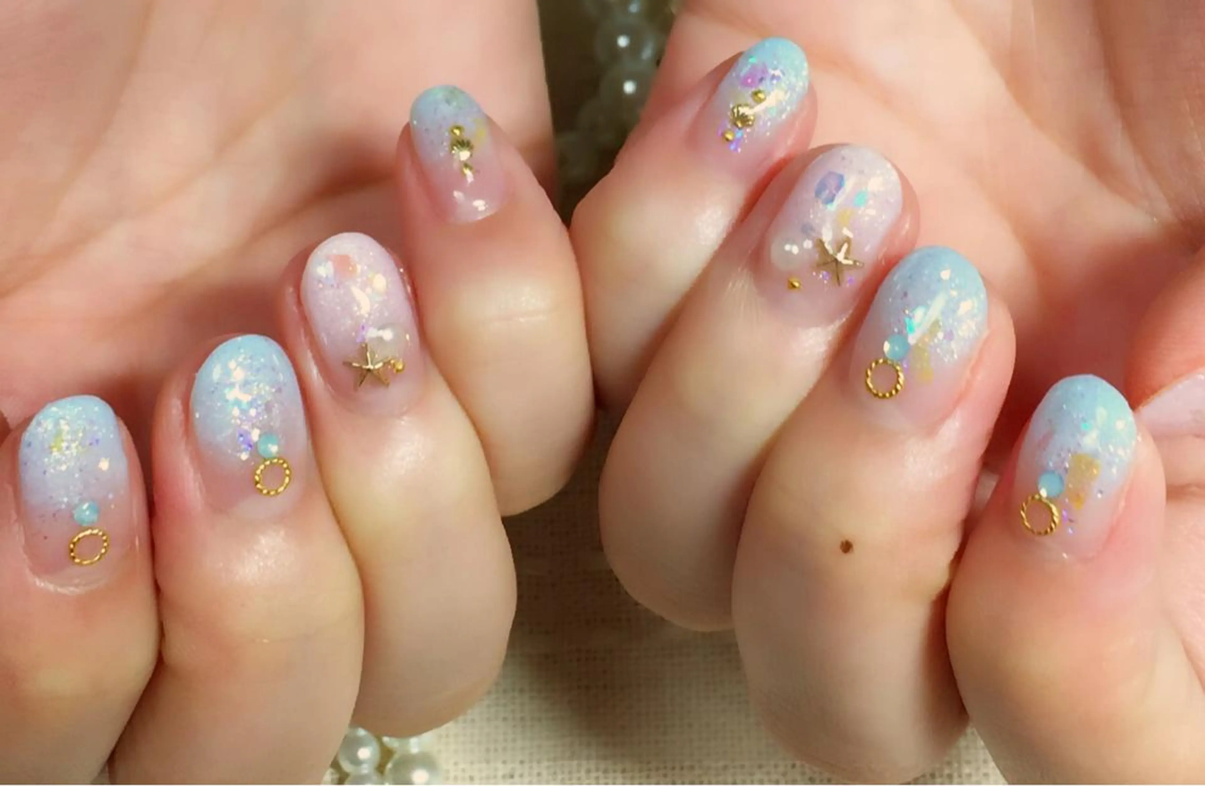 ネイル グラデーション キラキラネイル 夏ネイル 馬場 典子のネイルデザイン