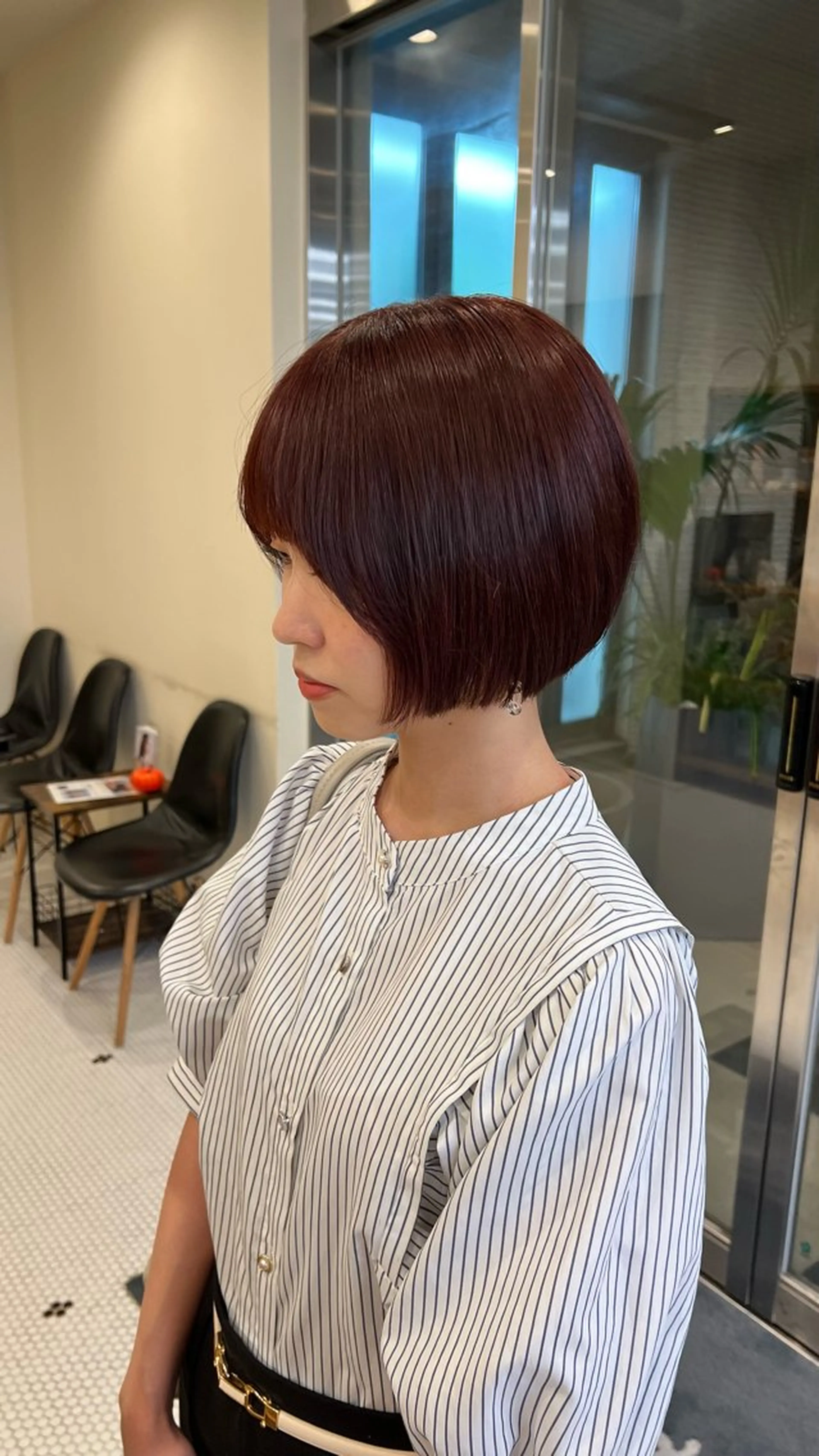 ショート 抜きっぱなしブロンド /ハイトーン/カナタのヘアスタイル